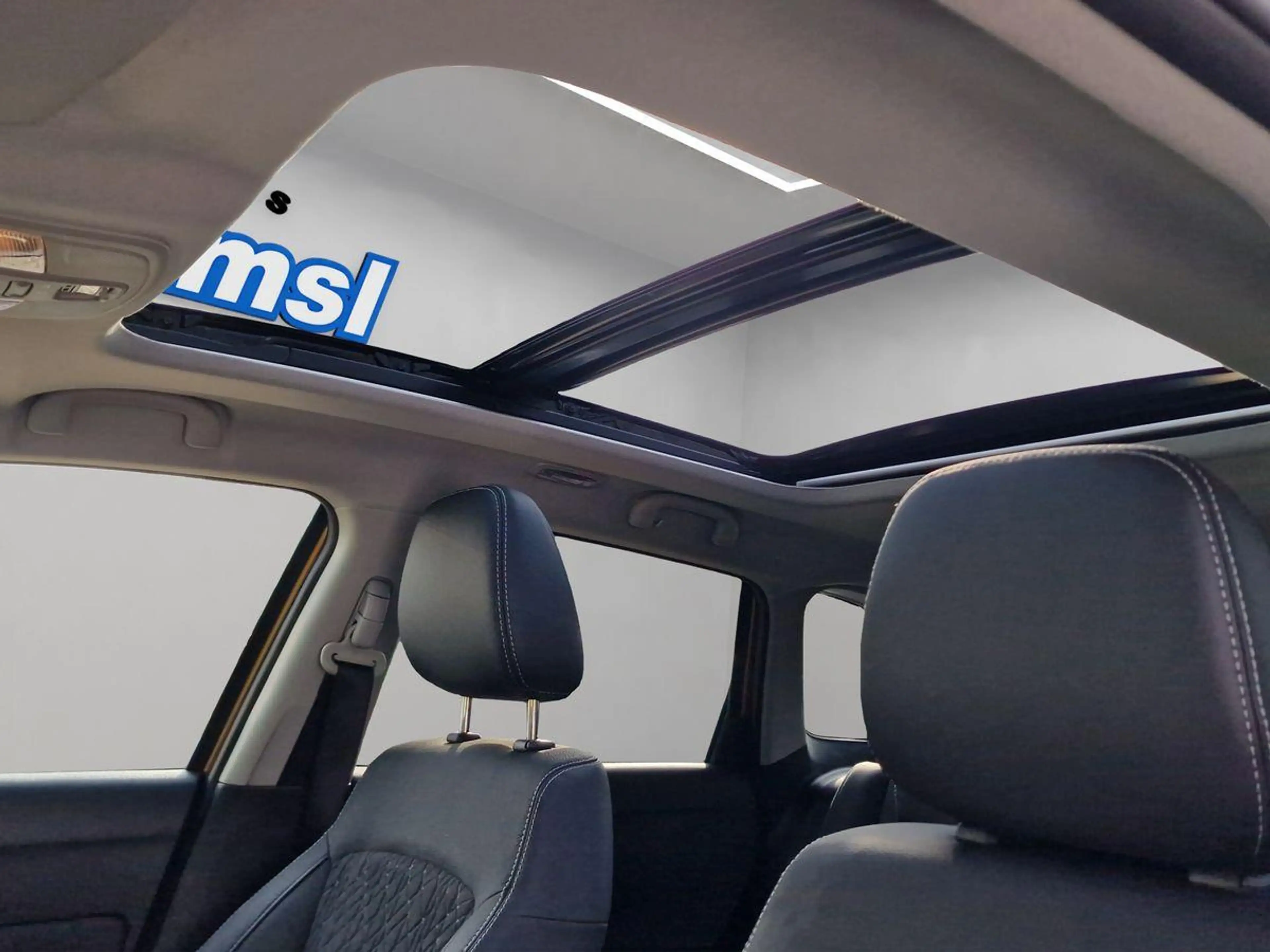 Suzuki Vitara 1.4 Hybrid Comfort+ AllGrip — photo 14