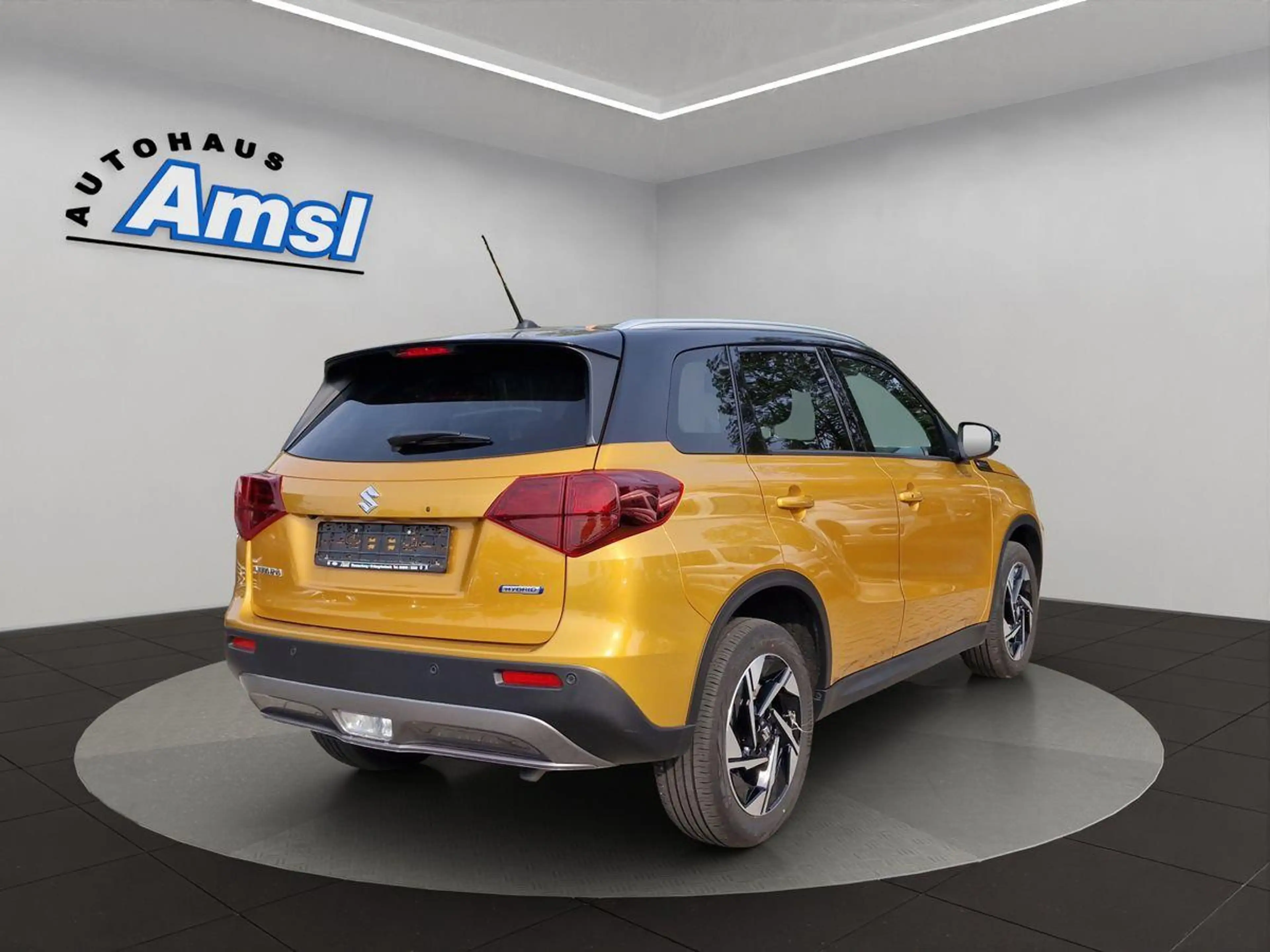 Suzuki Vitara 1.4 Hybrid Comfort+ AllGrip — photo 6
