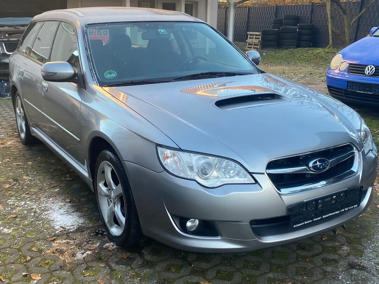 Subaru Legacy 2.0 D Active Gris - 2