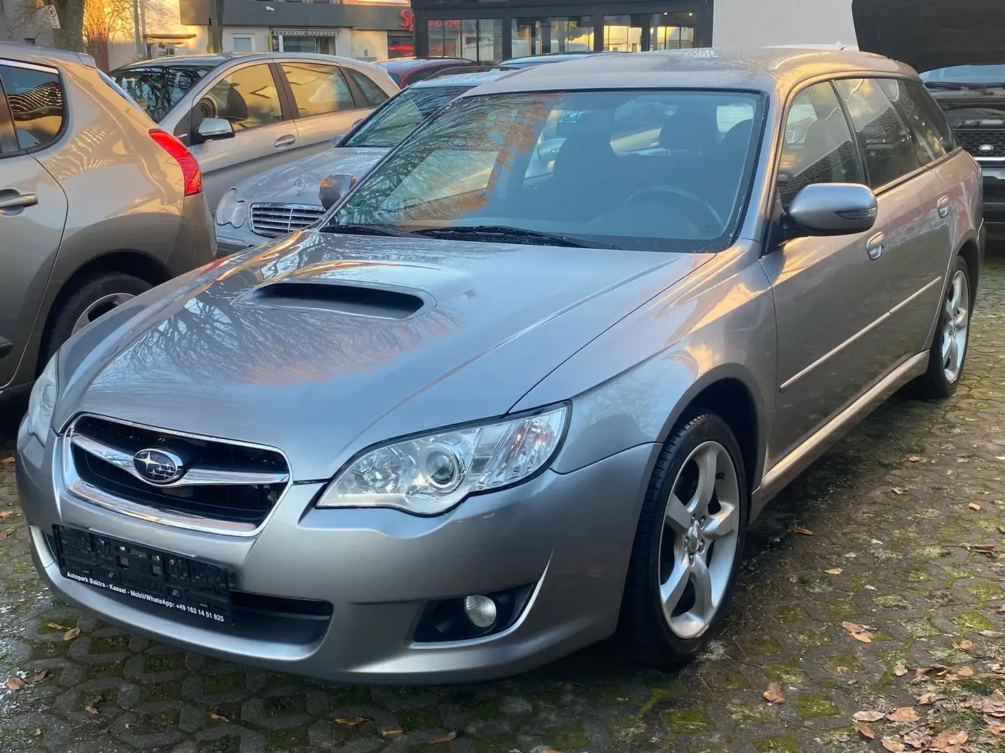 Subaru Legacy 2.0 D Active Gris - 1