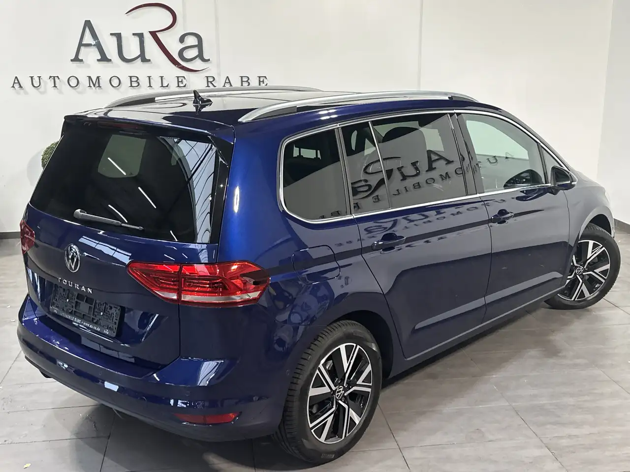 Volkswagen Touran 1.5 TSI DSG HL 7-Sitzer NAV+LED+KAM+PANO 5