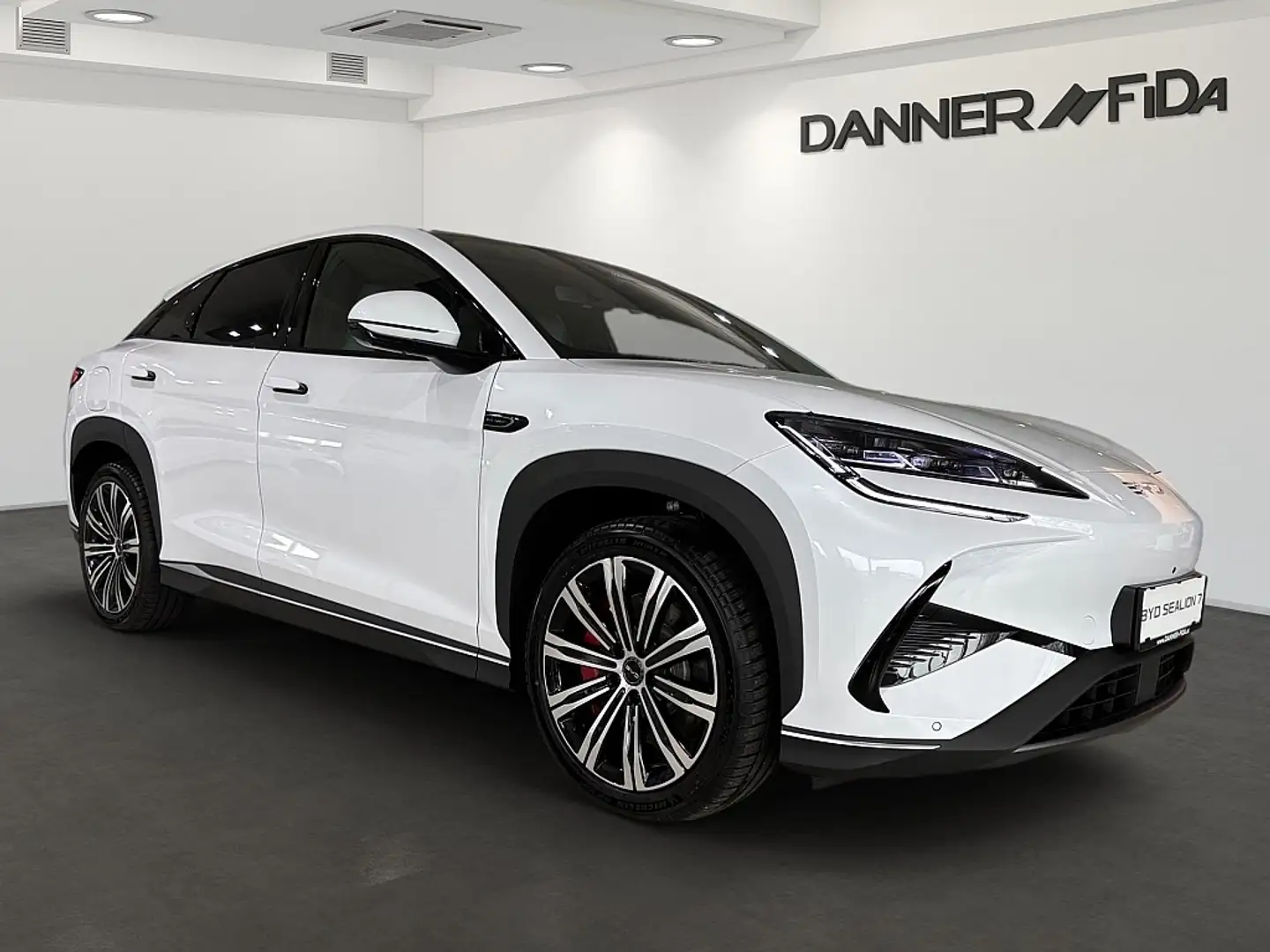 BYD Sealion 7 Excellence AWD *AKTIONSPREIS * Weiß - 2