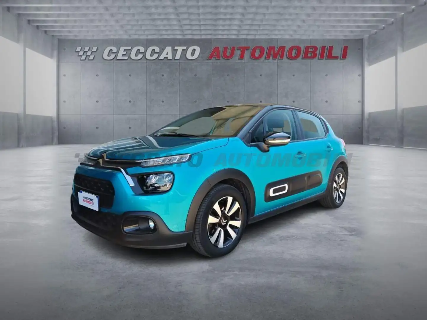 Citroen C3 C3 1.2 puretech Shine s&s 83cv Bleu - 1