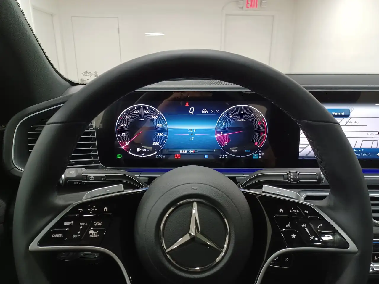 Mercedes-Benz GLE снимка Mercedes-Benz GLE