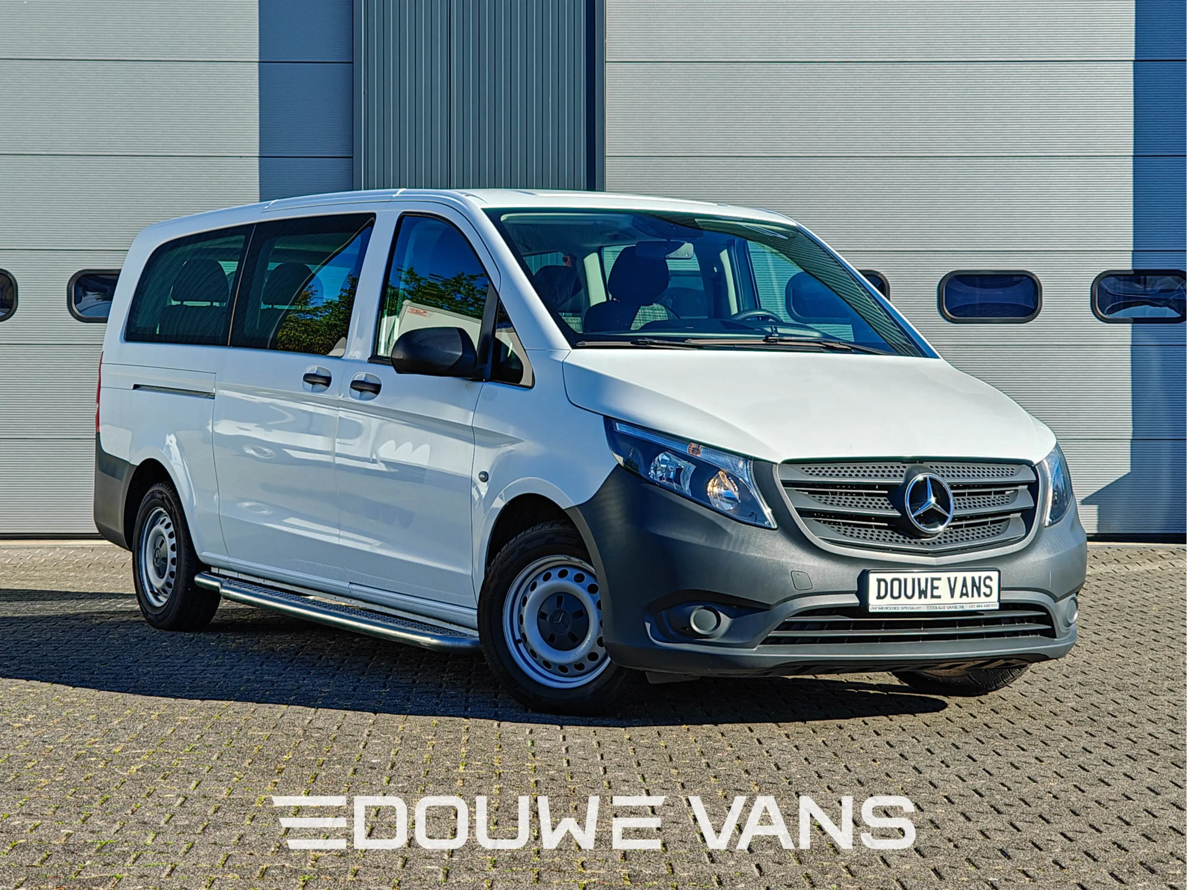 Mercedes-Benz Vito L3 110 Tourer 2-2-2-3 Opstelling Airco Opstap