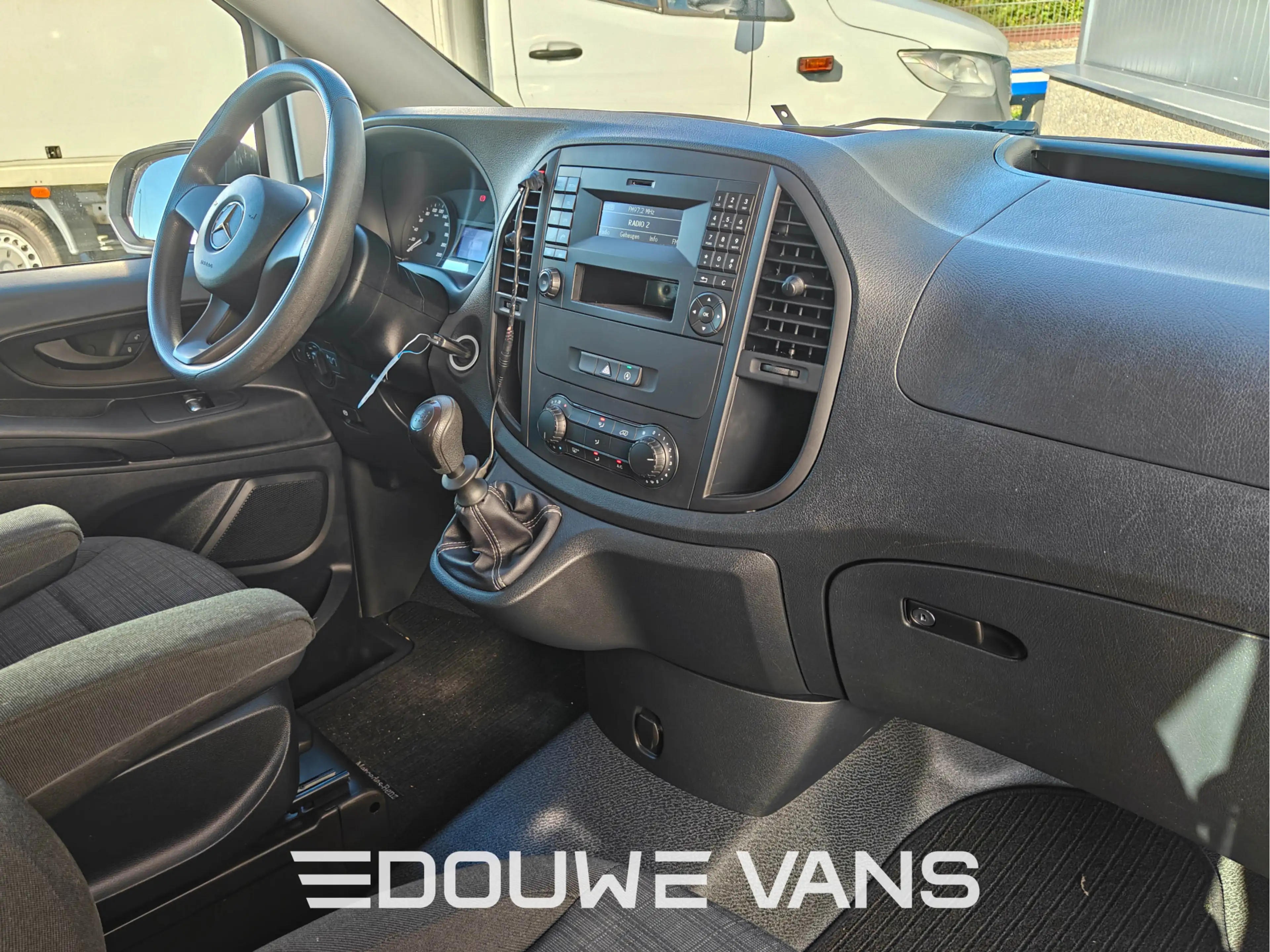 Mercedes-Benz Vito L3 110 Tourer 2-2-2-3 Opstelling Airco Opstap — photo 10