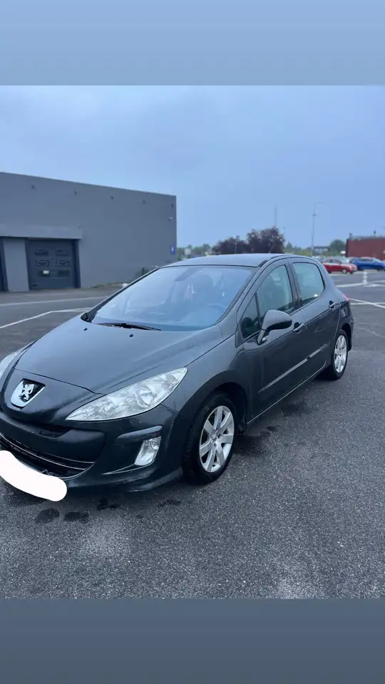 Peugeot 308 1.6 HDi 110ch FAP BVMP6 BLUE LION Premiu