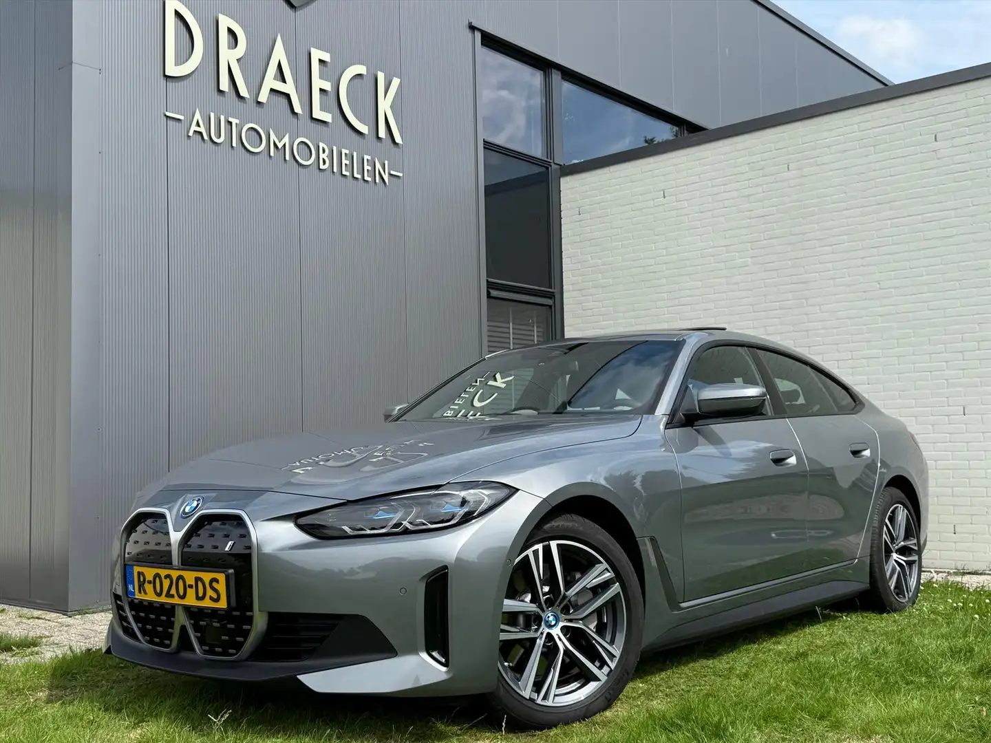 BMW i4 (g26) i4 40 High Executive Grau - 1