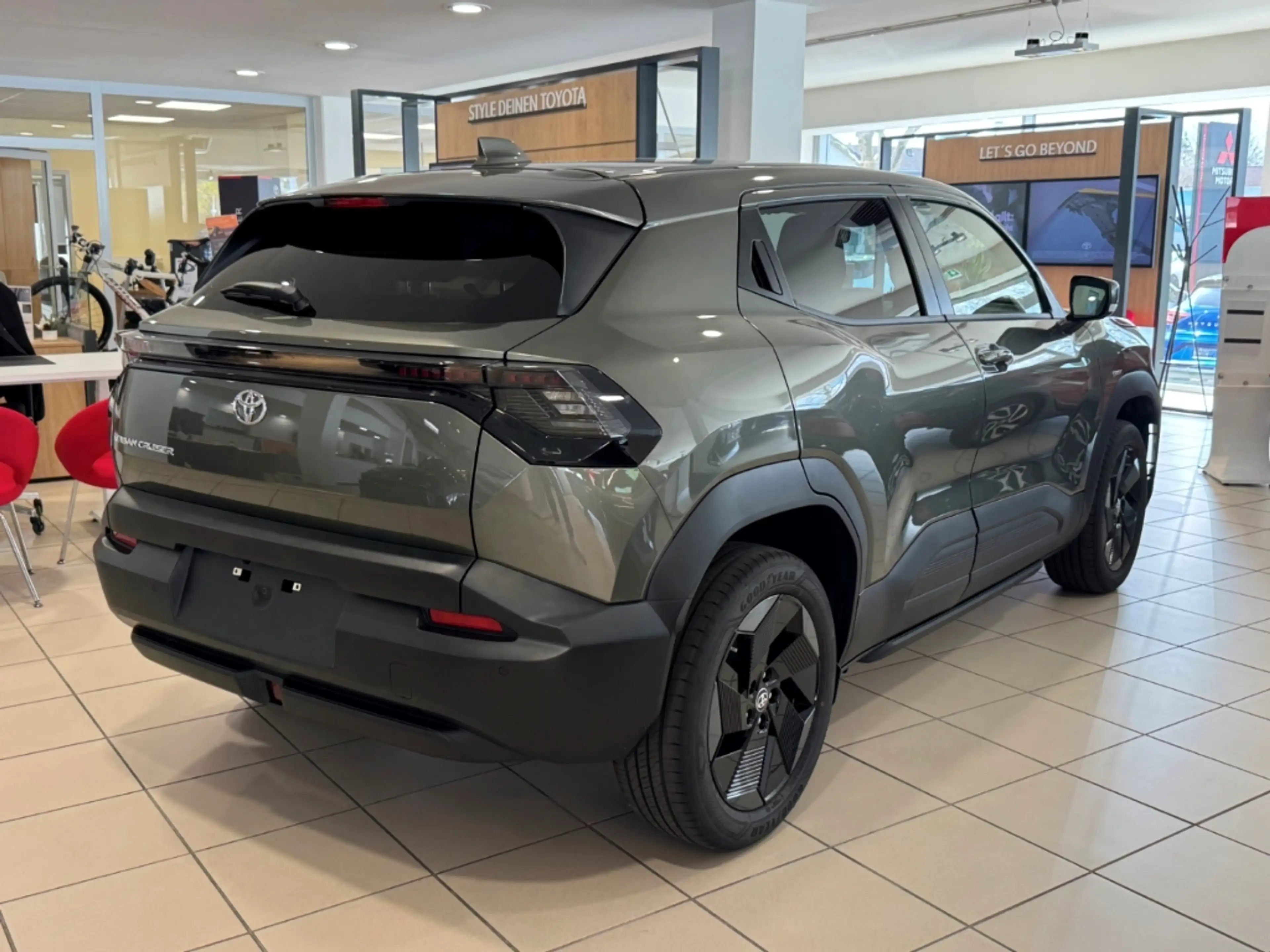 Toyota Urban Cruiser FWD Teamplayer / CarPlay & Android Auto / Tempomat — photo 4