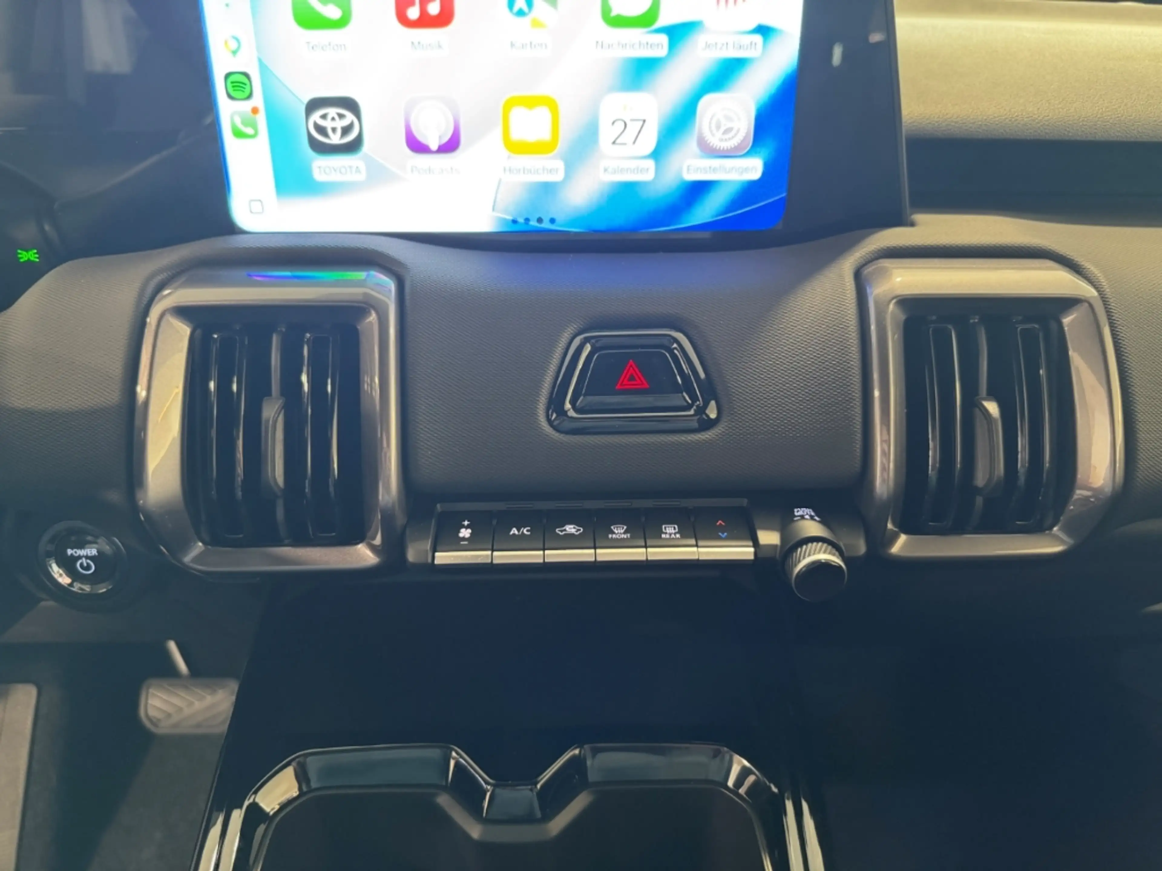 Toyota Urban Cruiser FWD Teamplayer / CarPlay & Android Auto / Tempomat — photo 14