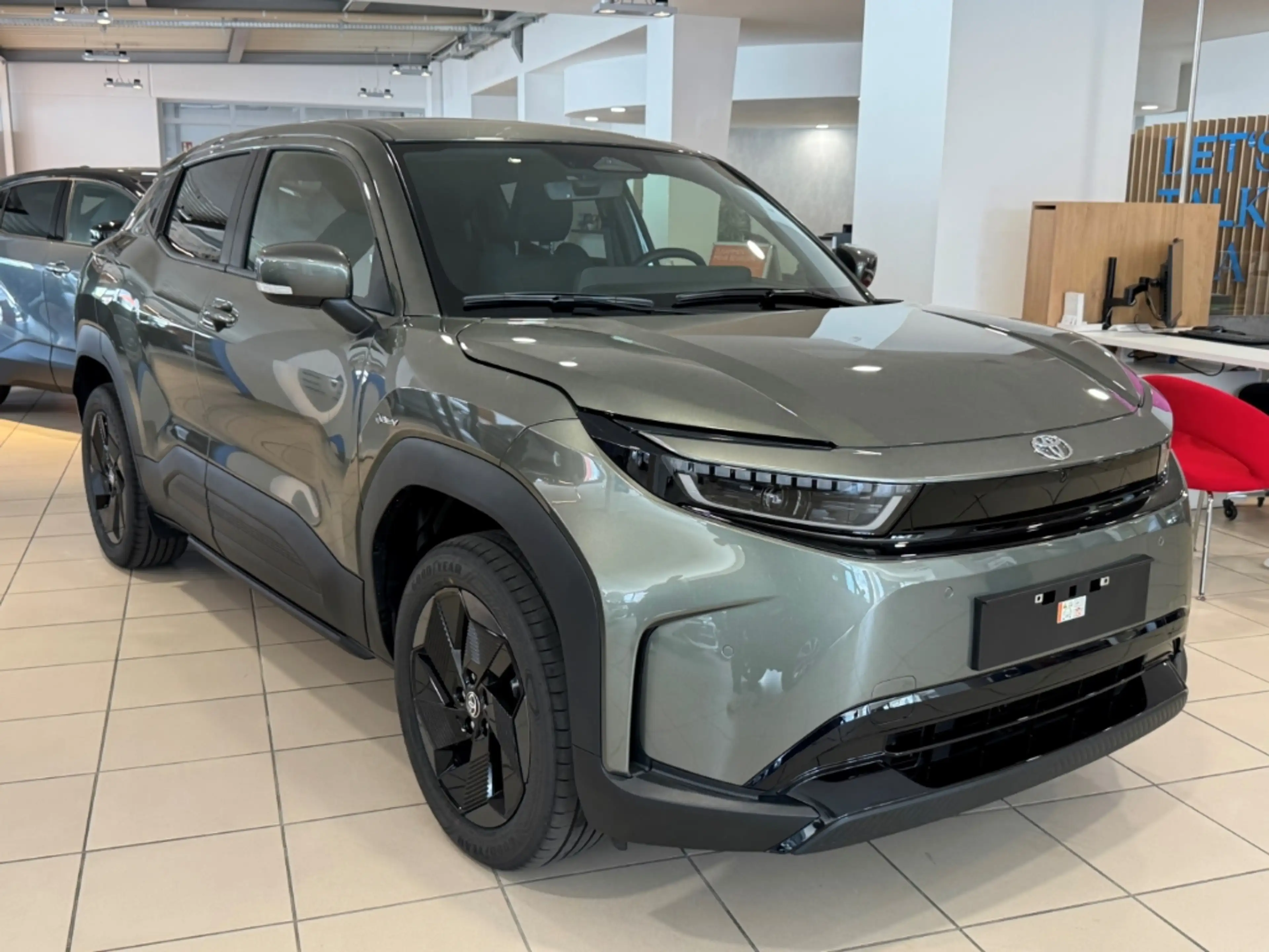 Toyota Urban Cruiser FWD Teamplayer / CarPlay & Android Auto / Tempomat — photo 6