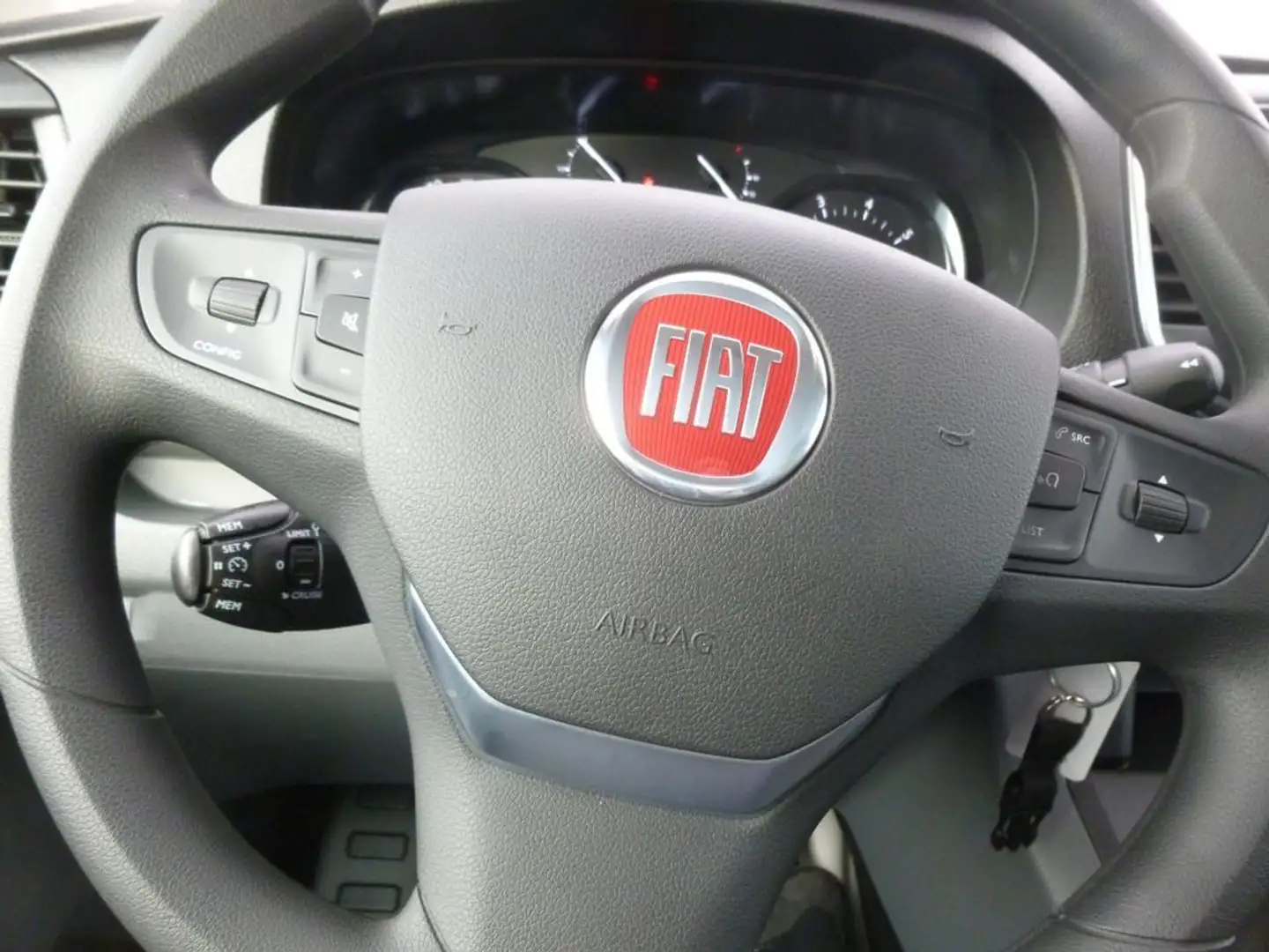 Fiat Scudo 1.5 BlueHDi 120CV L1H1 Furgone Bianco - 2
