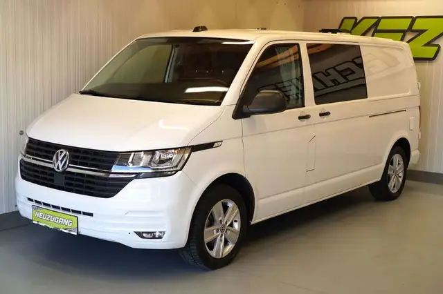 Volkswagen California view 12
