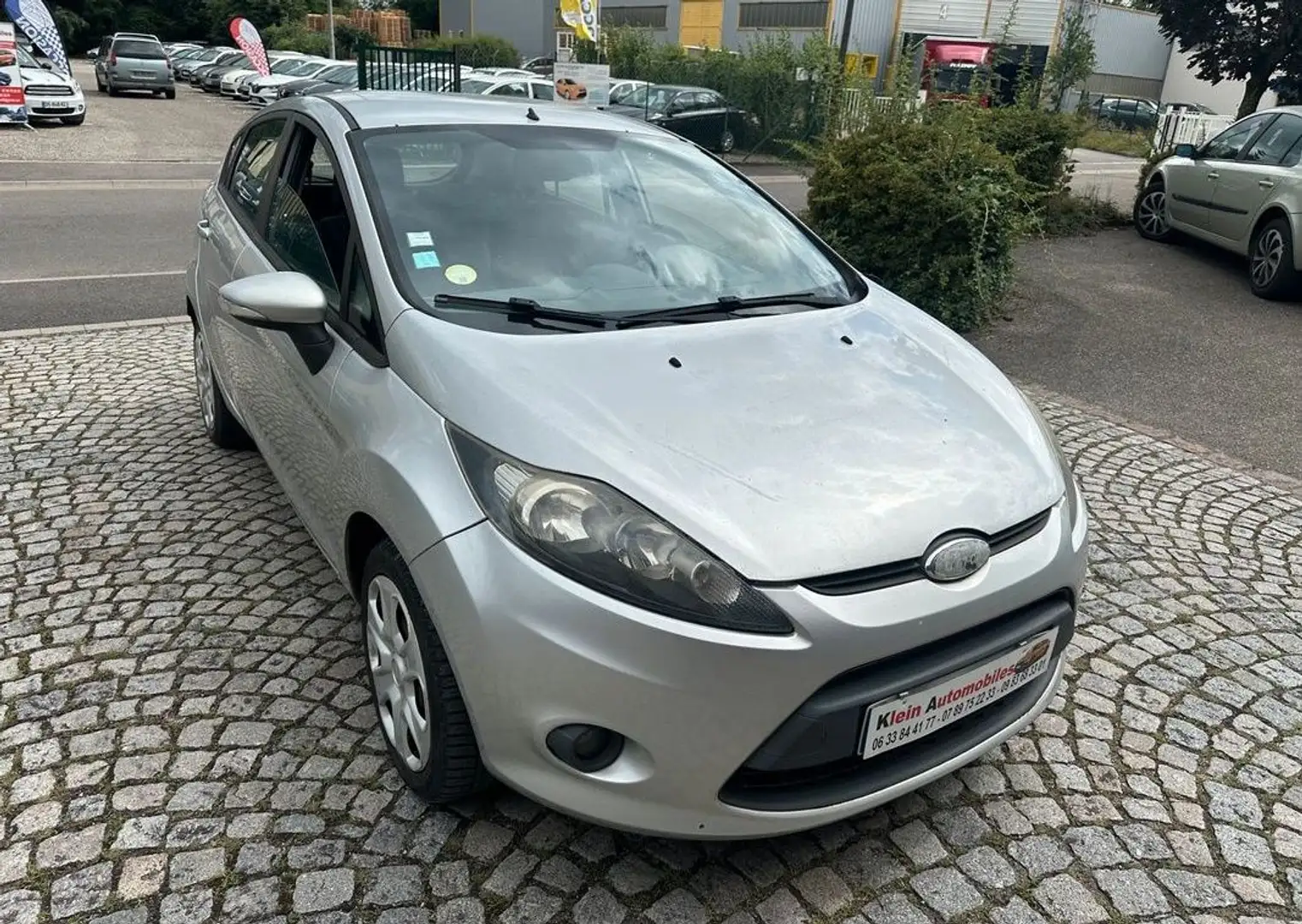 Ford Fiesta VI 5 portes 1.25 i 16V 60 cv - 2