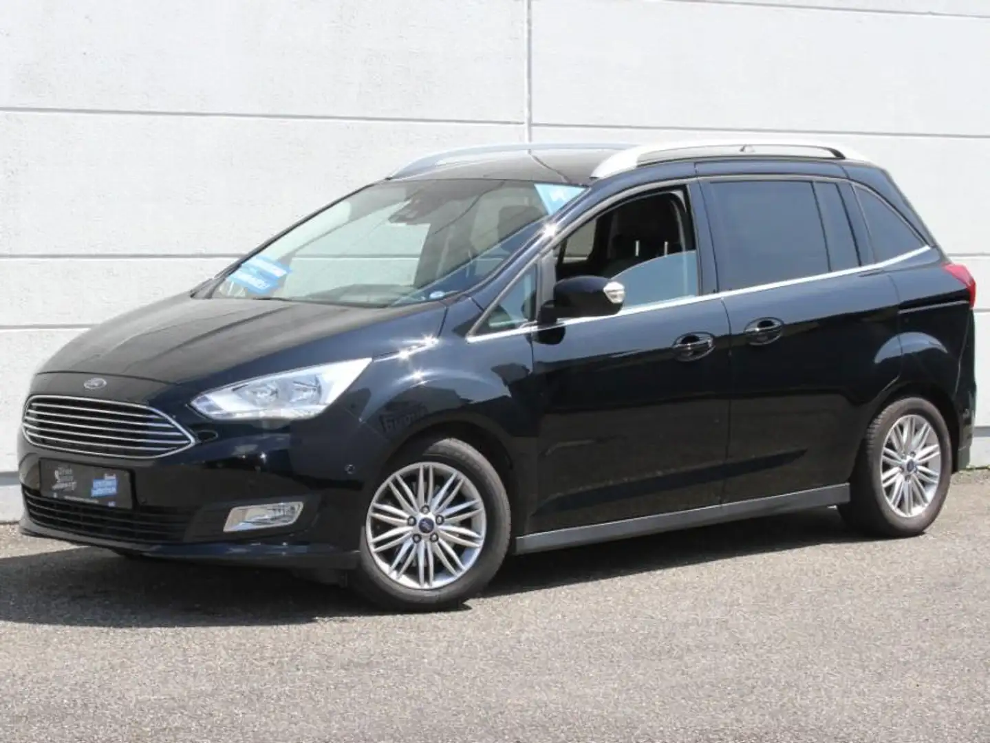 Ford Grand C-Max 1.0 EB Titanium 7-Sitzer Navi Winter Zwart - 1