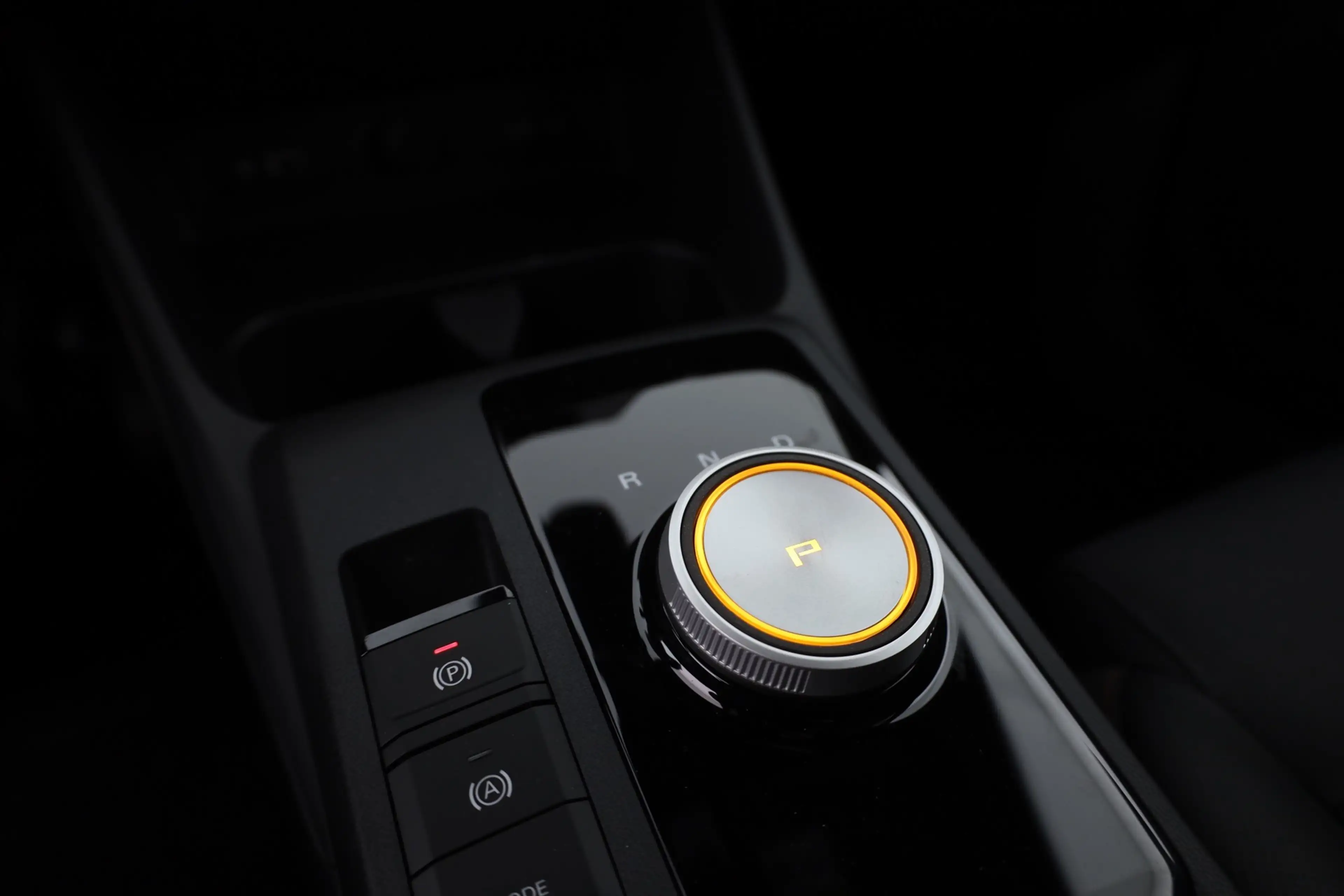 MG MG3 1.5 Hybrid Luxury Aut. LED ACC Navi 360° — photo 14