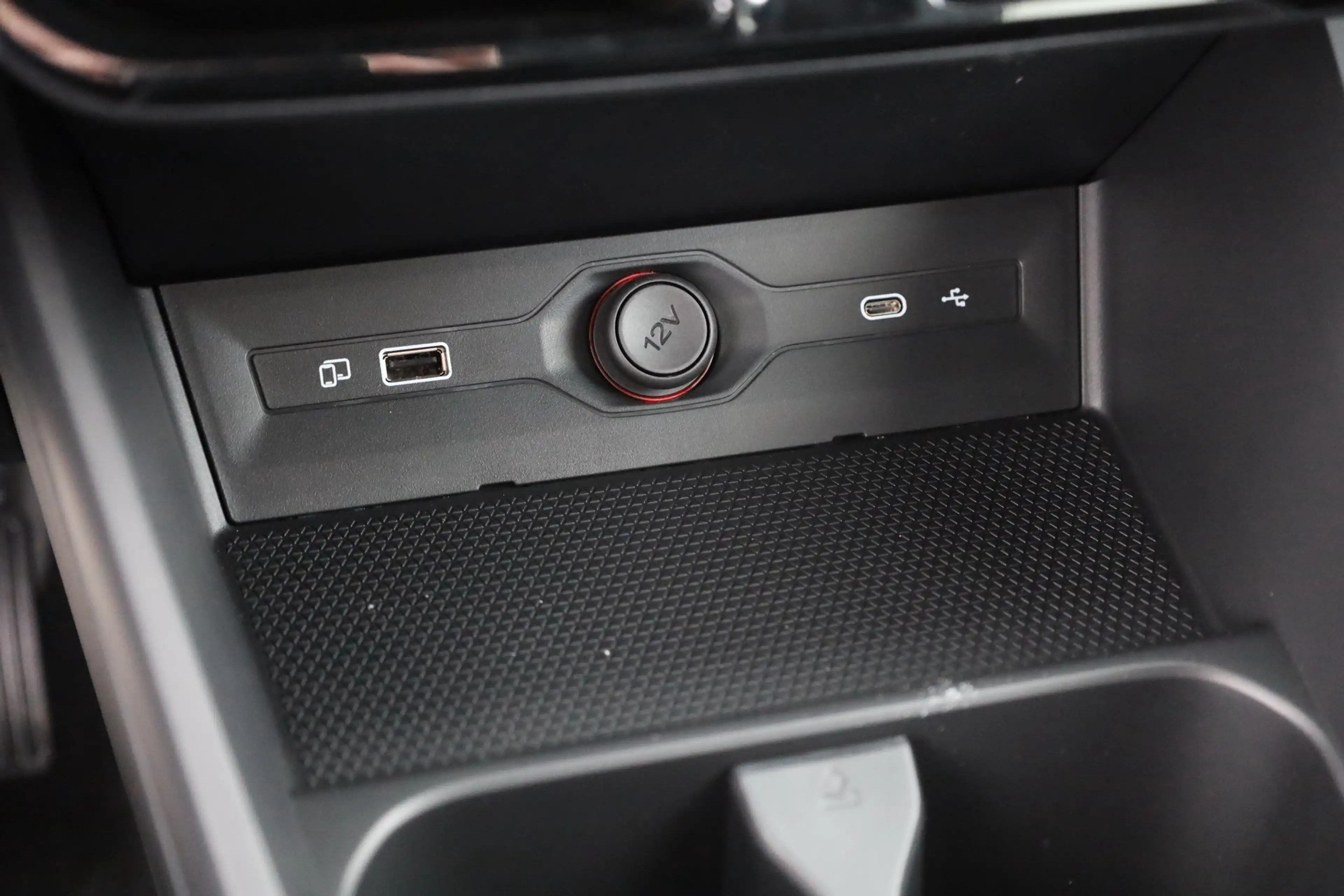 MG MG3 1.5 Hybrid Luxury Aut. LED ACC Navi 360° — photo 13