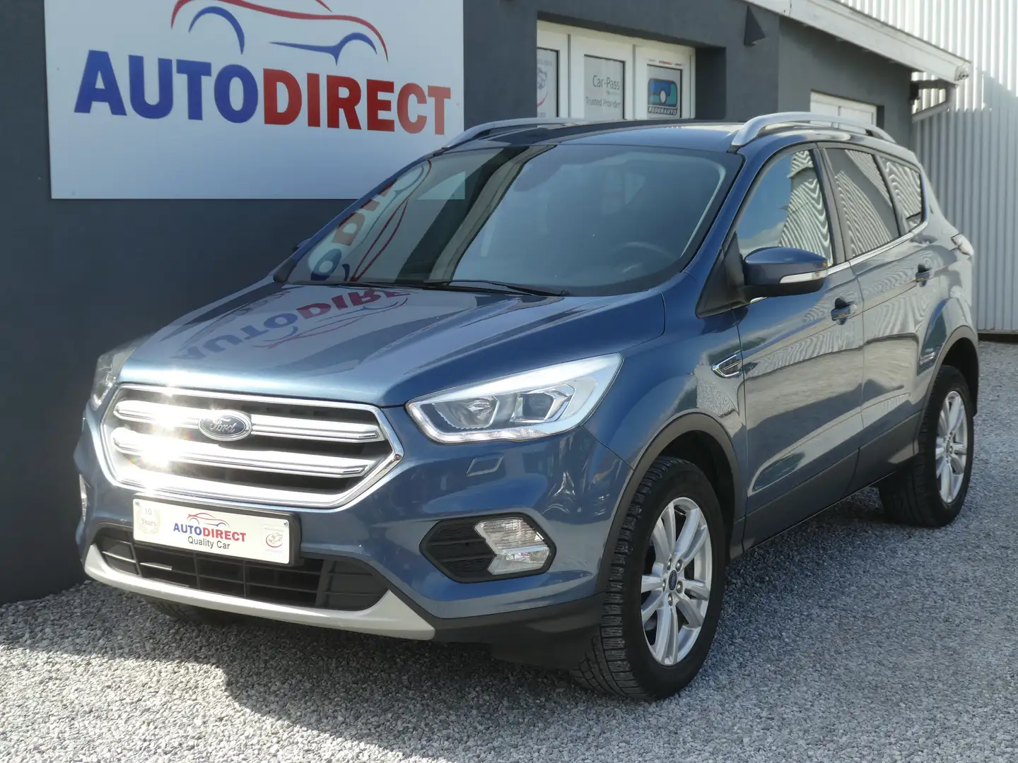 Ford Kuga 1.5 EcoBoost FWD Titanium Navi, Airco, PDC, DAB Bleu - 1