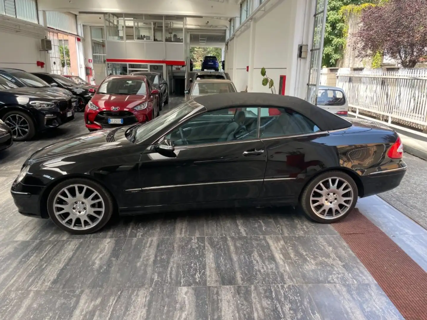 Mercedes-Benz CLK 200 Kompr. TPS cat Cabrio Avantg. Nero - 1