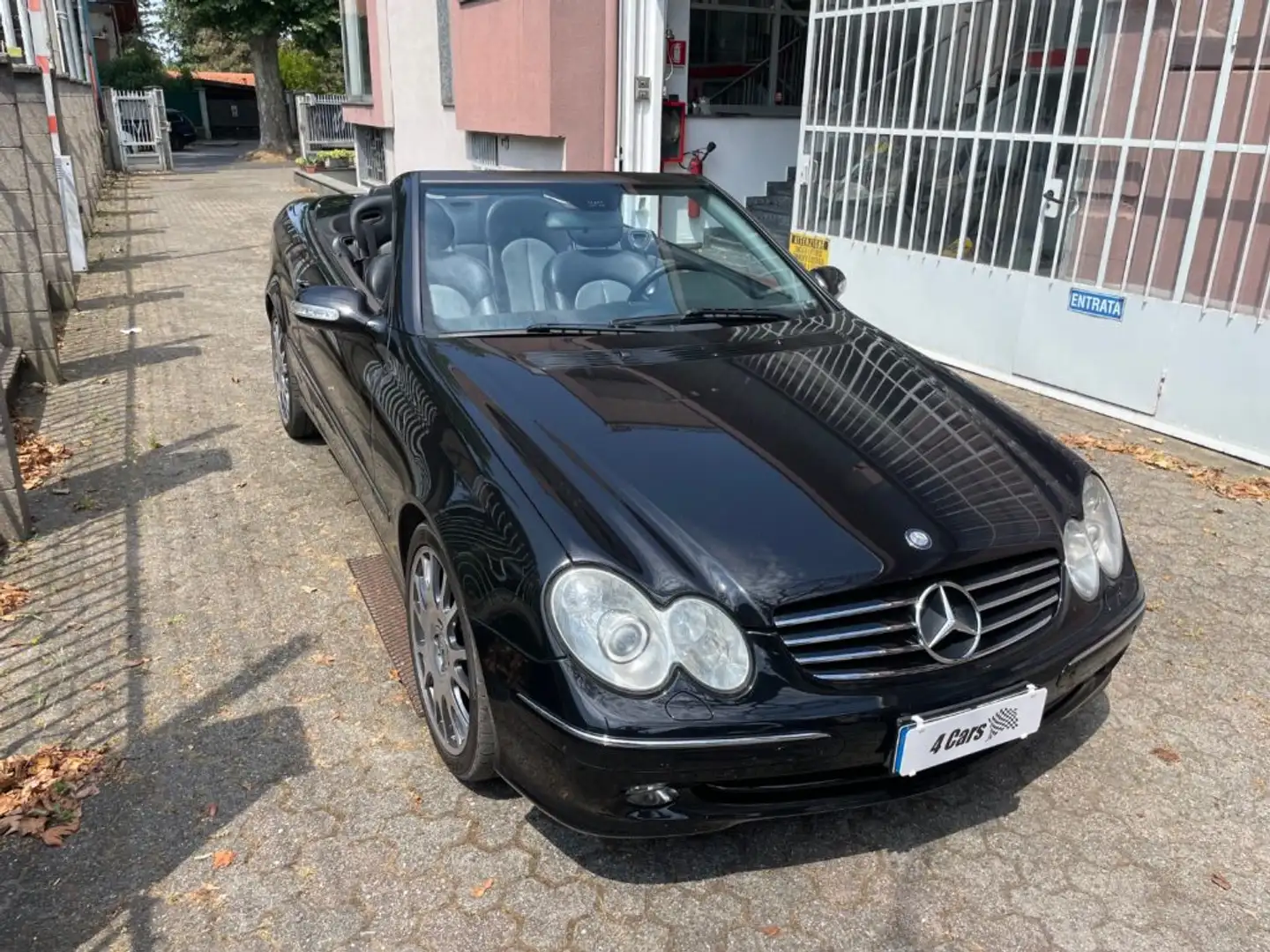 Mercedes-Benz CLK 200 Kompr. TPS cat Cabrio Avantg. Noir - 1