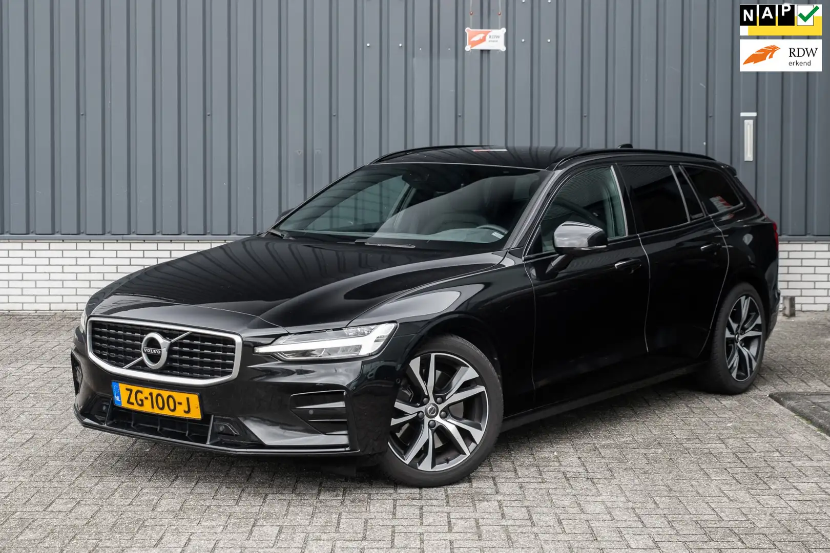 Volvo V60 2.0 T5 R-Design*Automaat*Navi* Noir - 1