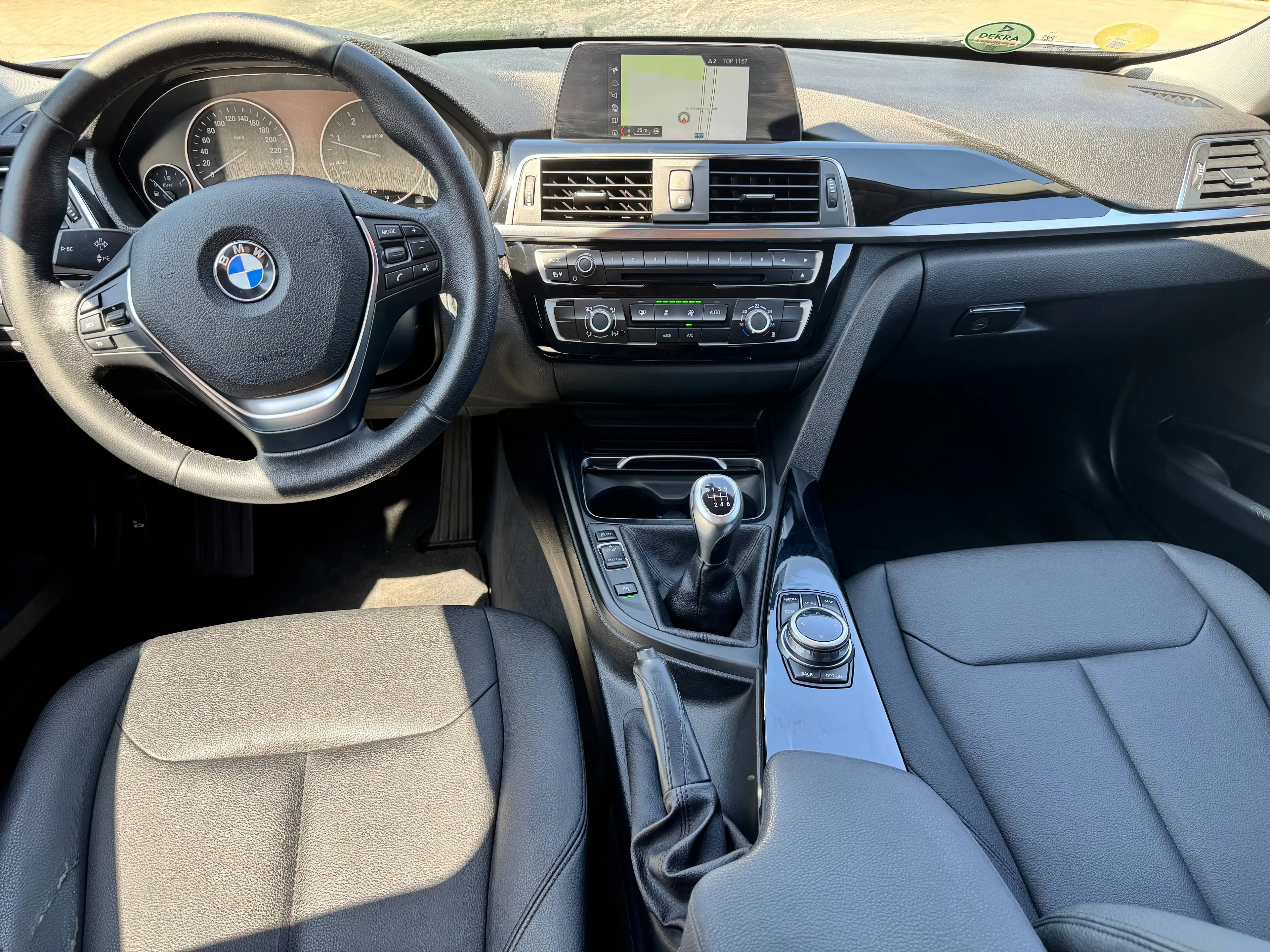 BMW 316 Touring 316 d — photo 15