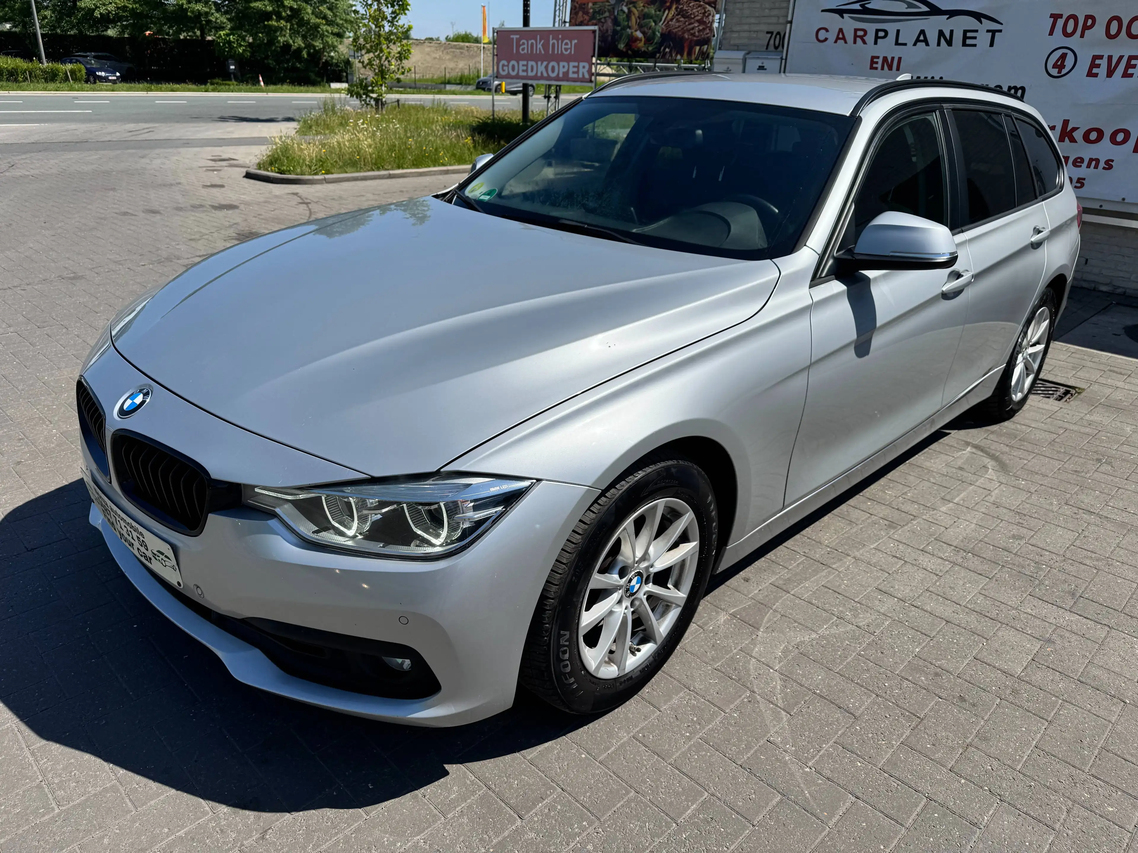 BMW 316 Touring 316 d — photo 2