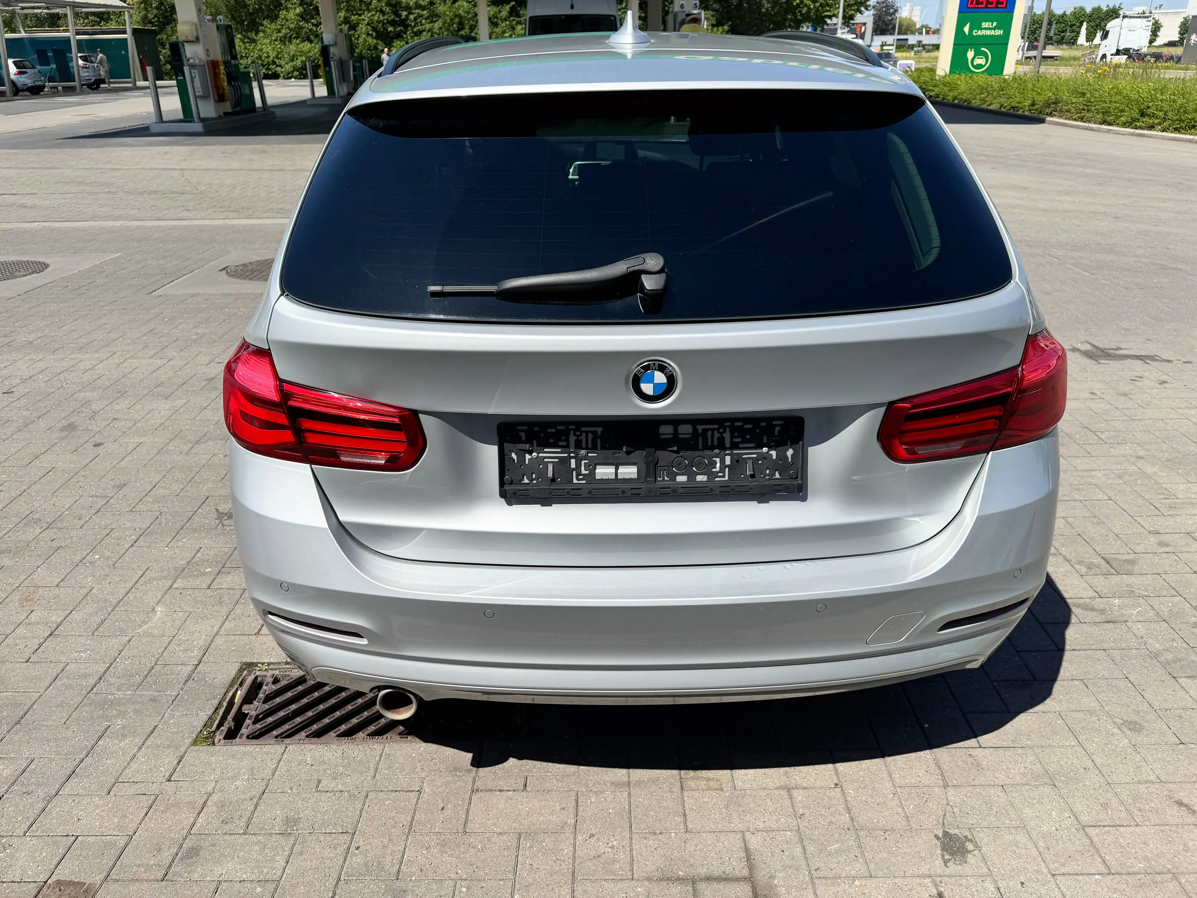 BMW 316 Touring 316 d — photo 8