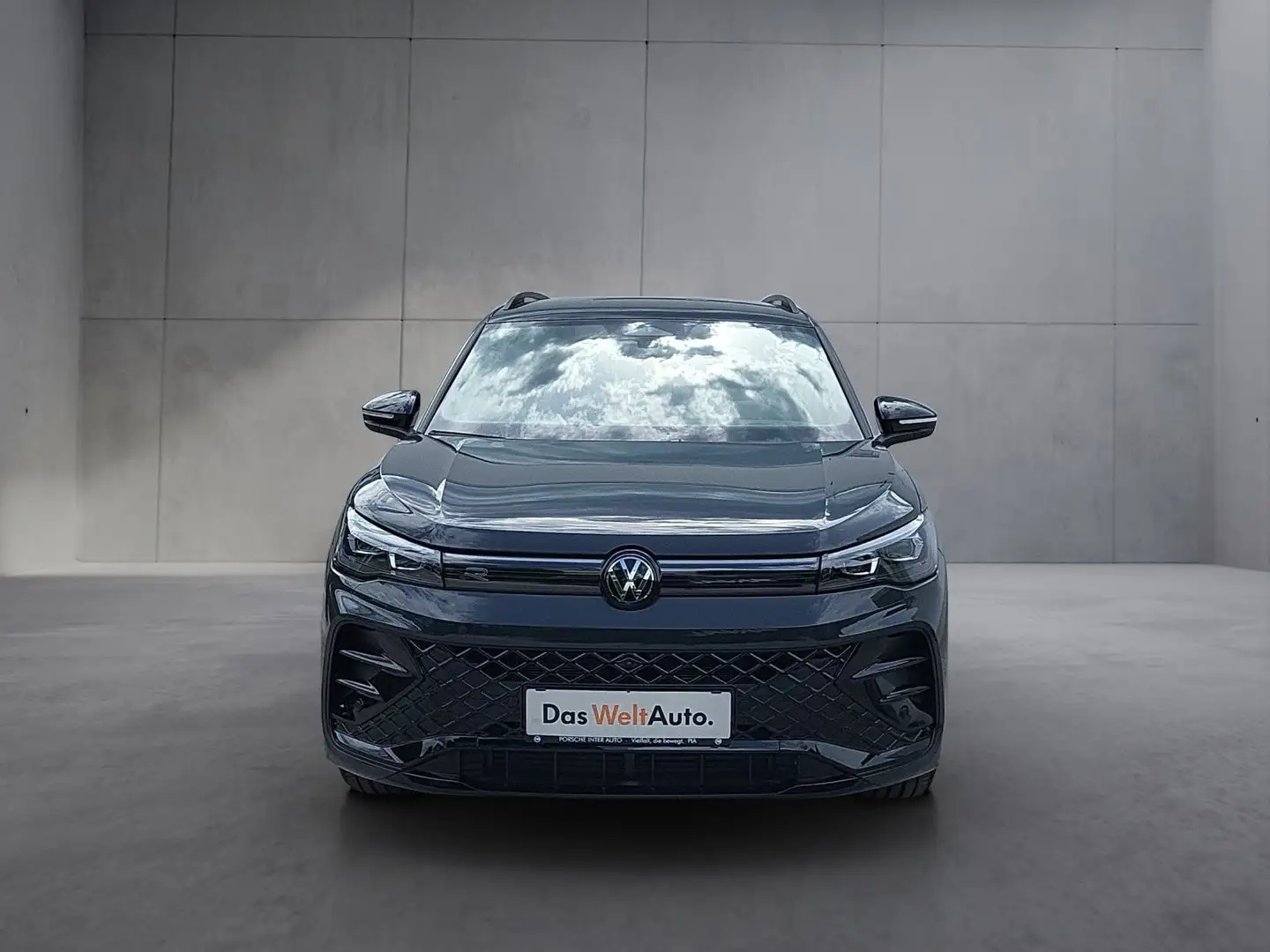 Volkswagen Tiguan Sport eTSI DSG Grau - 2
