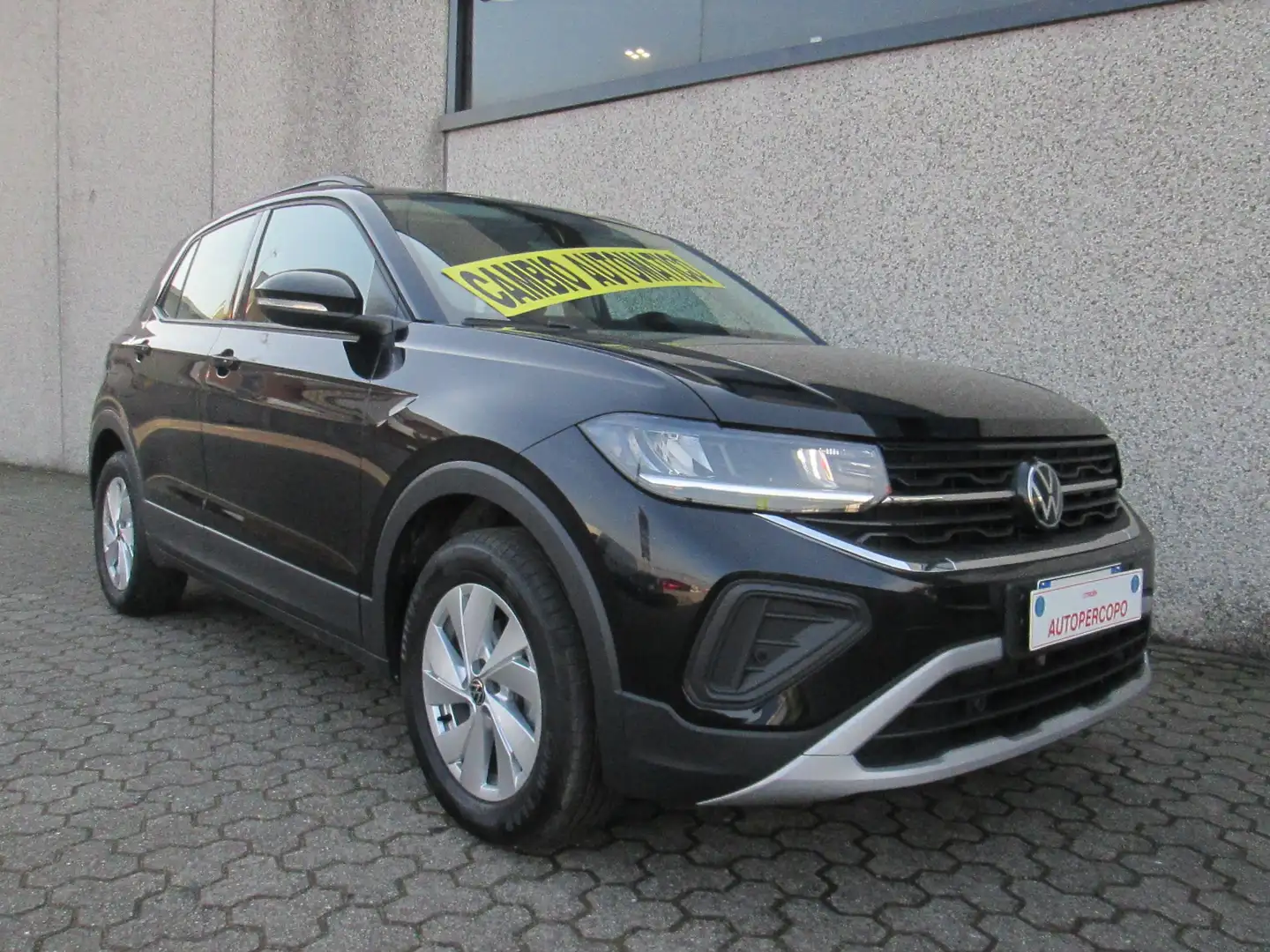 Volkswagen T-Cross T-Cross 2024 1.0 tsi Life 115cv dsg Noir - 2