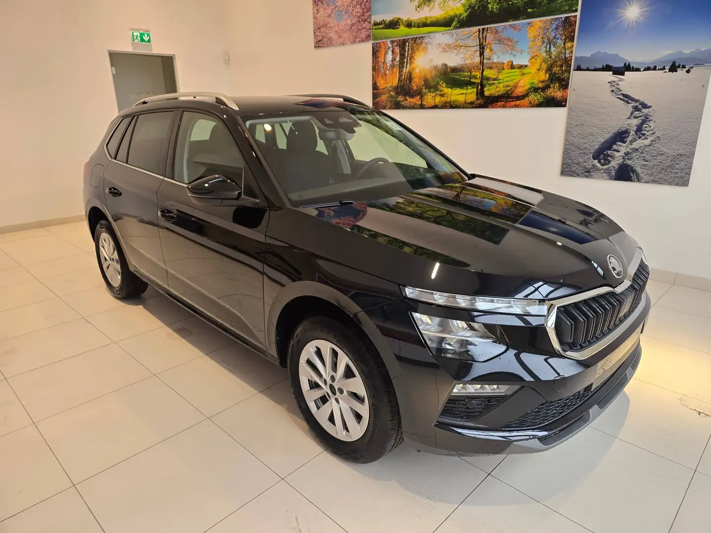 Skoda Kamiq Selection Schwarz - 1