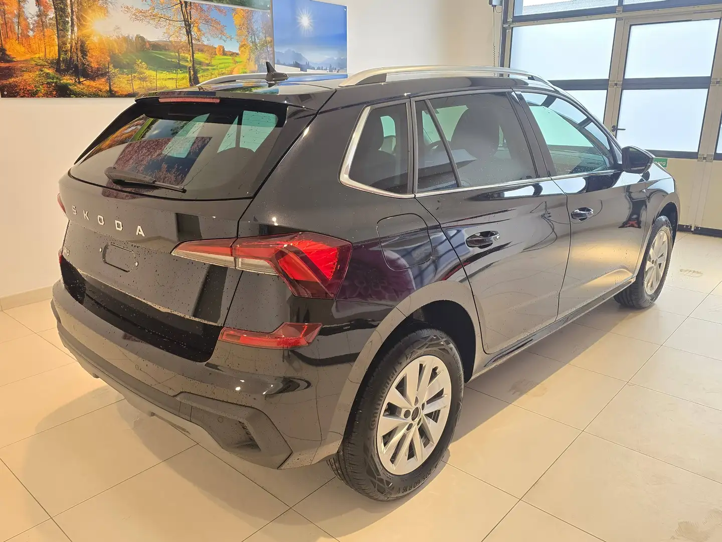 Skoda Kamiq Selection Schwarz - 2