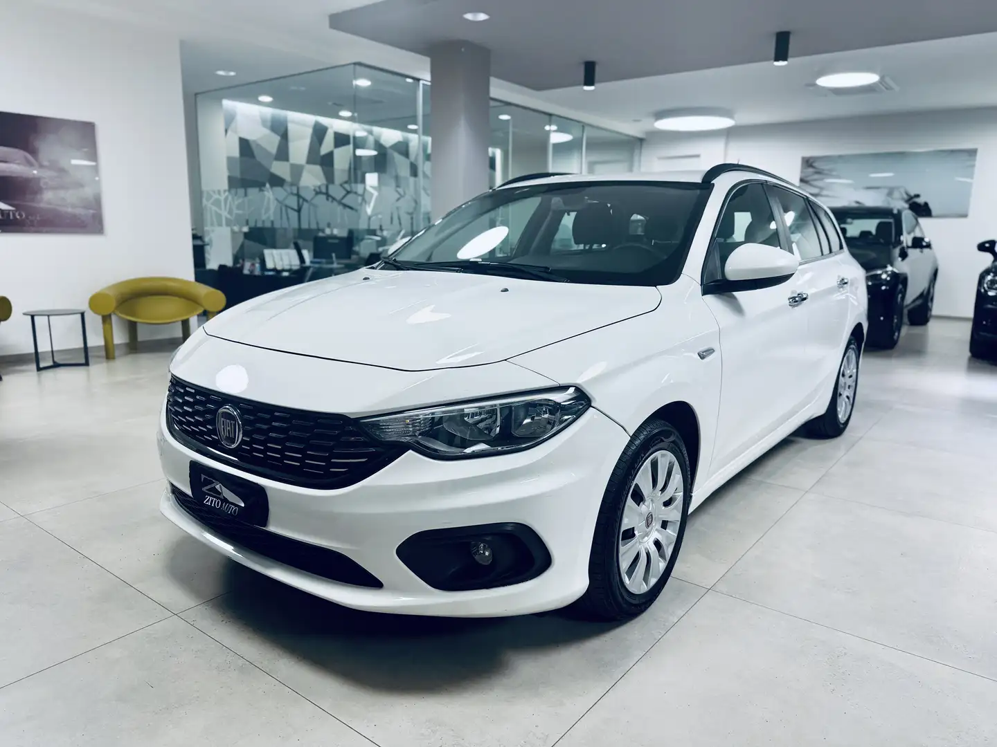 Fiat Tipo SW II SW 1.6 mjt Easy Weiß - 1