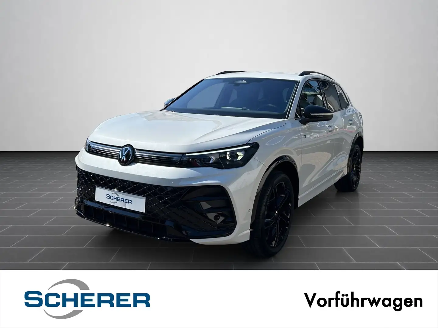 Volkswagen Tiguan R-Line 2,0 l TDI 4M 193 PS DSG7 Weiß - 1