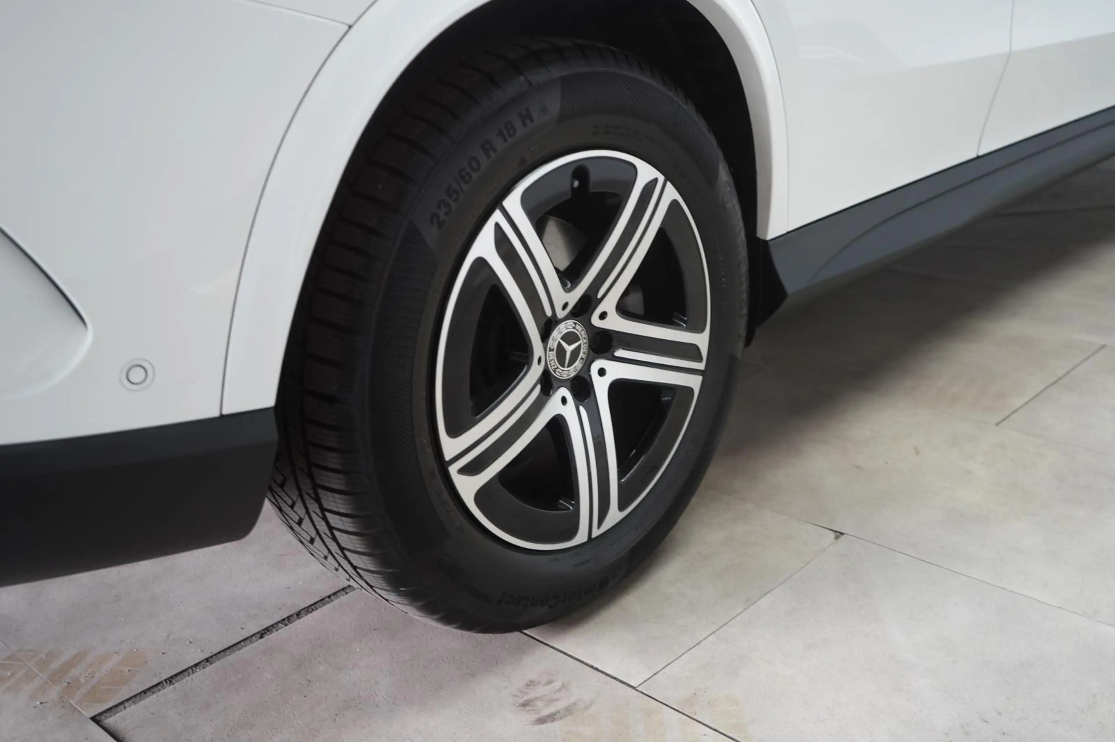 Mercedes-Benz GLC 300 d 4Matic Edition AMG Distronic/Kamera/Bu — photo 15