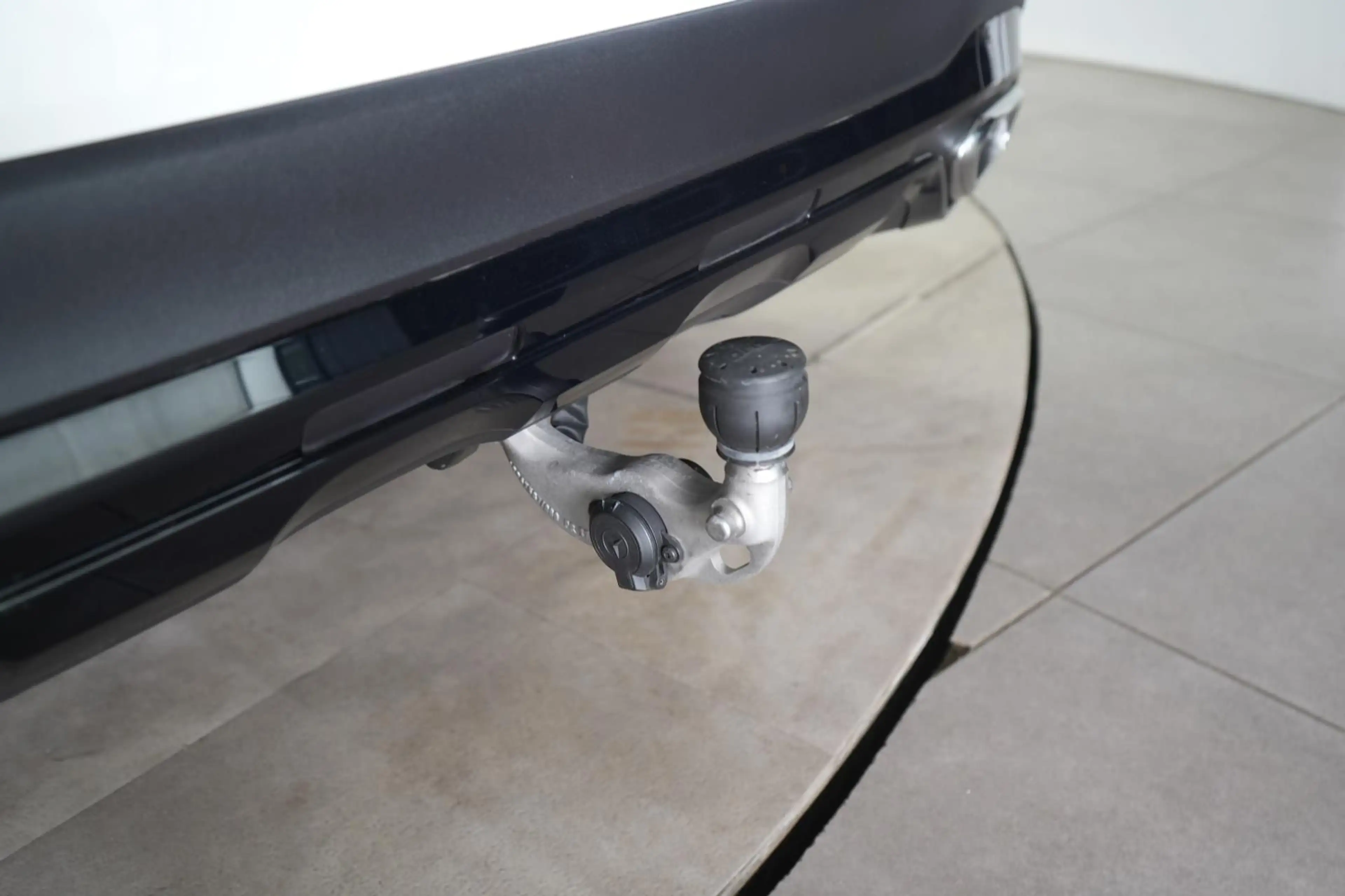 Mercedes-Benz GLC 300 d 4Matic Edition AMG Distronic/Kamera/Bu — photo 10