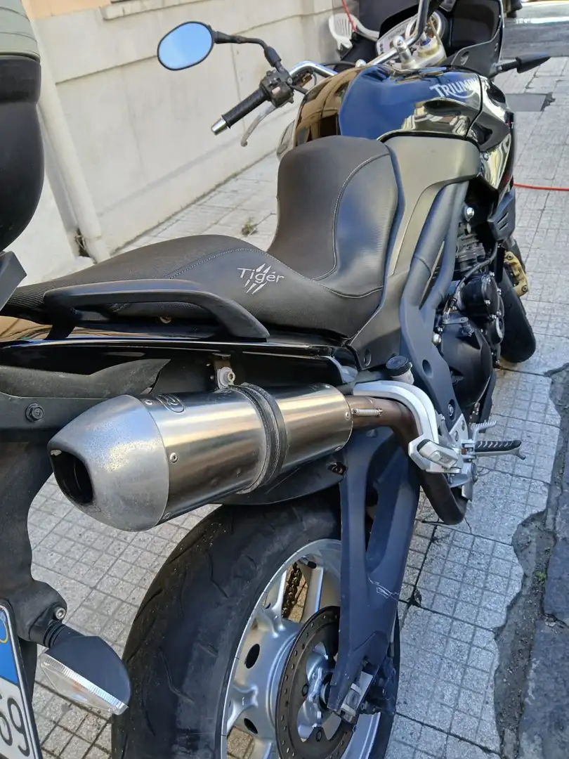 Triumph Tiger 1050 Чёрный - 2