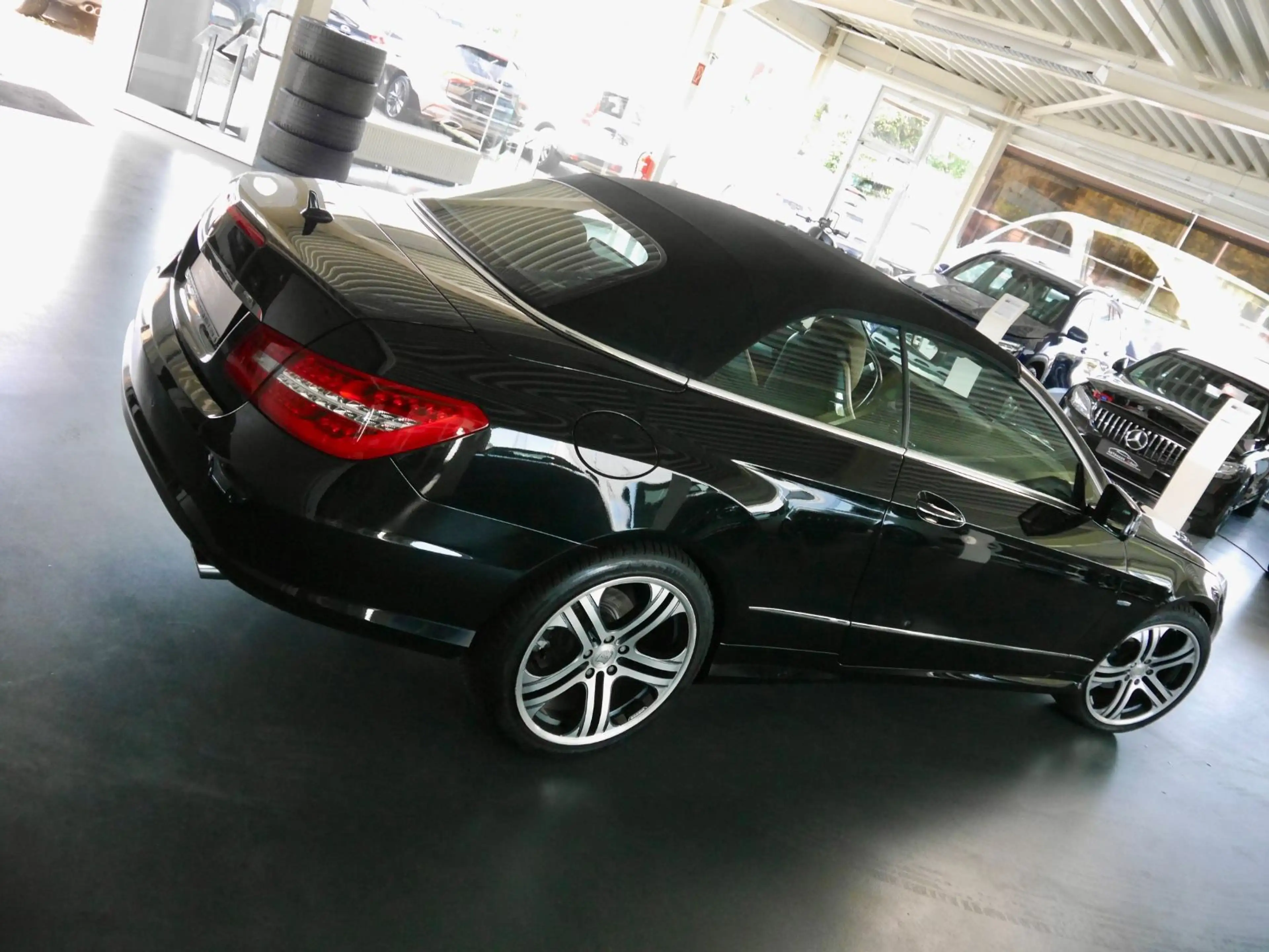 Mercedes-Benz E 350 Cabrio AMG*Leder*Navi*Brabus*2.Hand — photo 10