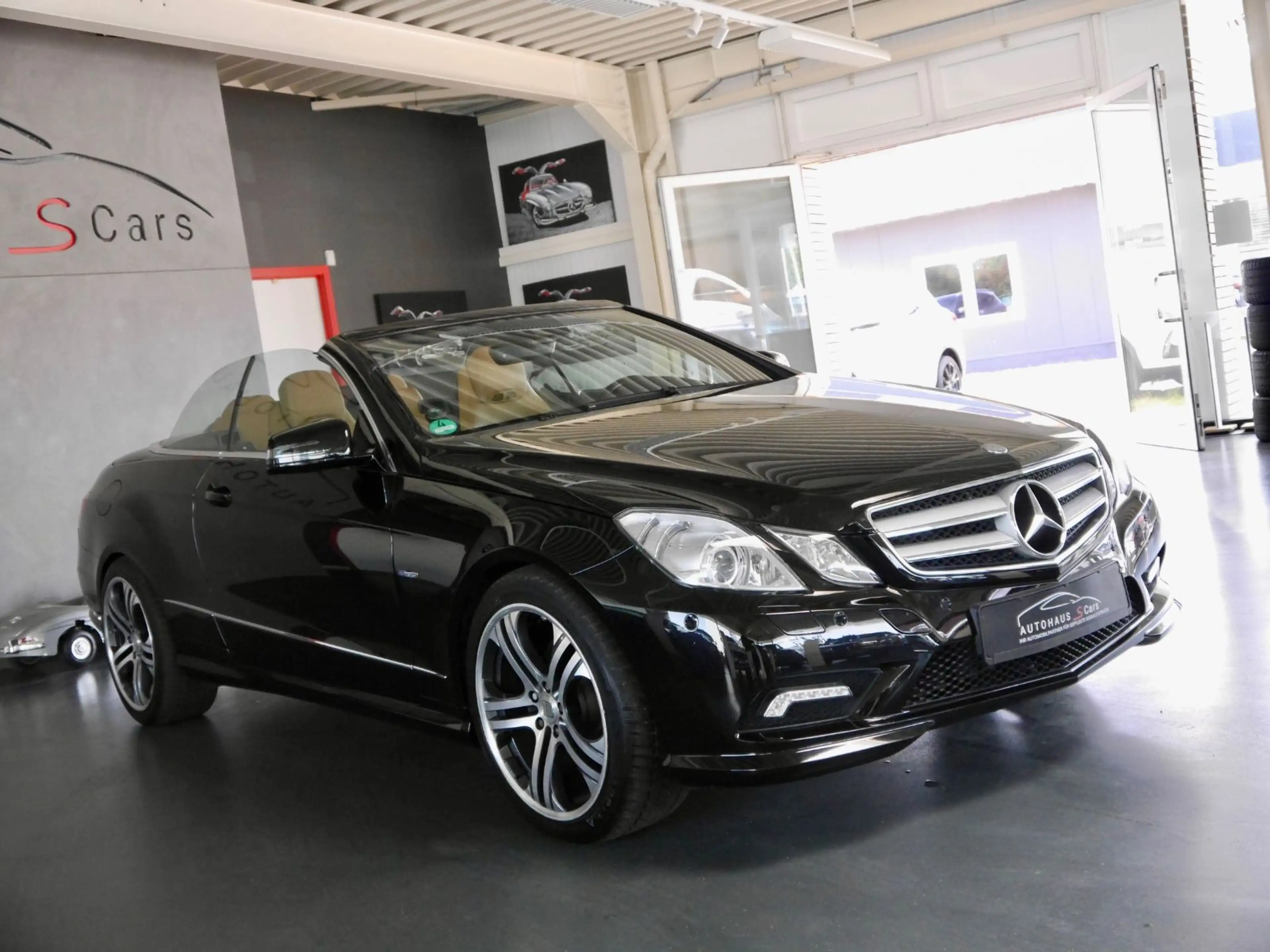 Mercedes-Benz E 350 Cabrio AMG*Leder*Navi*Brabus*2.Hand — photo 2