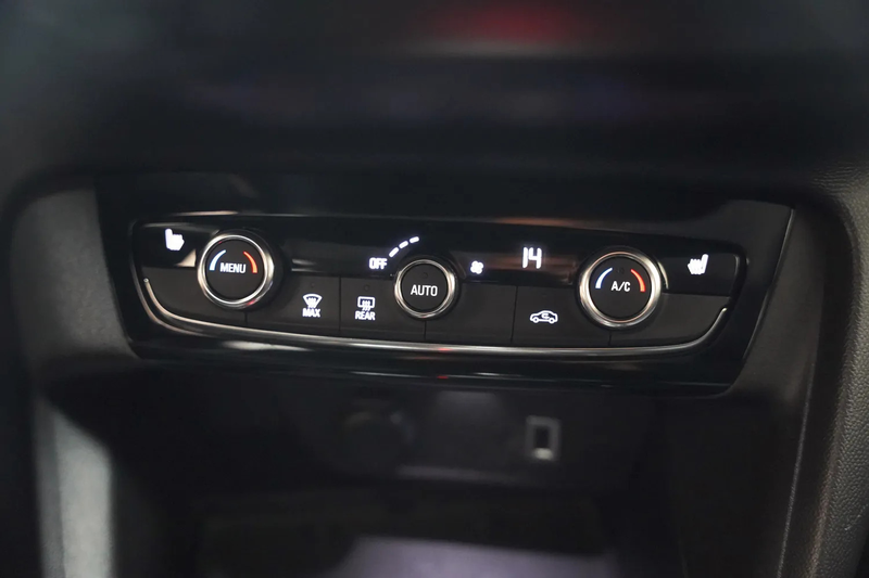 Opel Corsa-e 50kWh Elegance 3-Fase [ Navigatie Stoelverwarming — photo 7