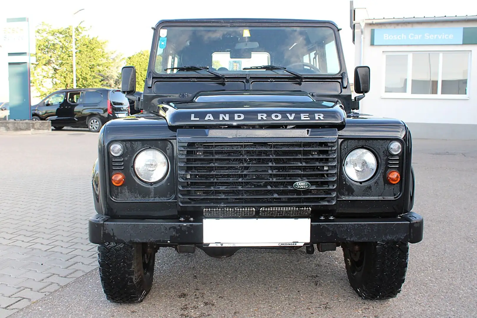 Land Rover Defender 90" Hard top E 2,2 Schwarz - 2