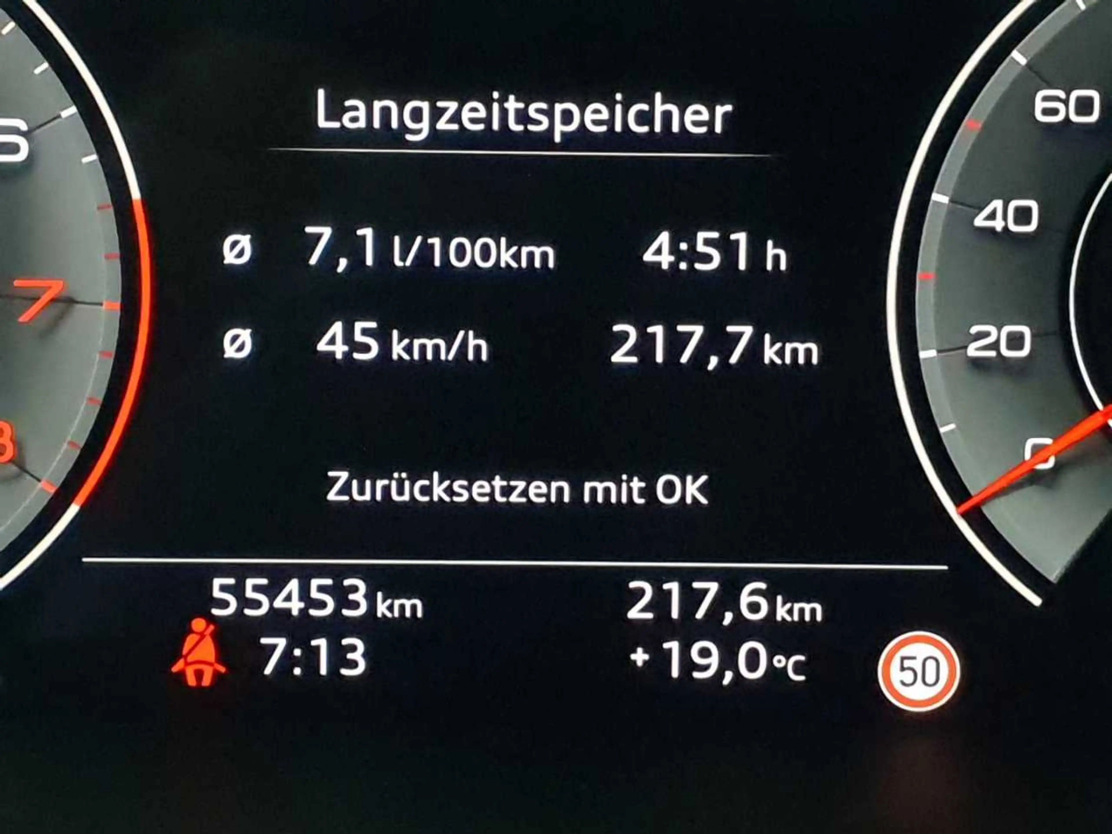 Audi A3 A3 30TFSI Sportback S tronic advanced SHZ NAV — photo 11