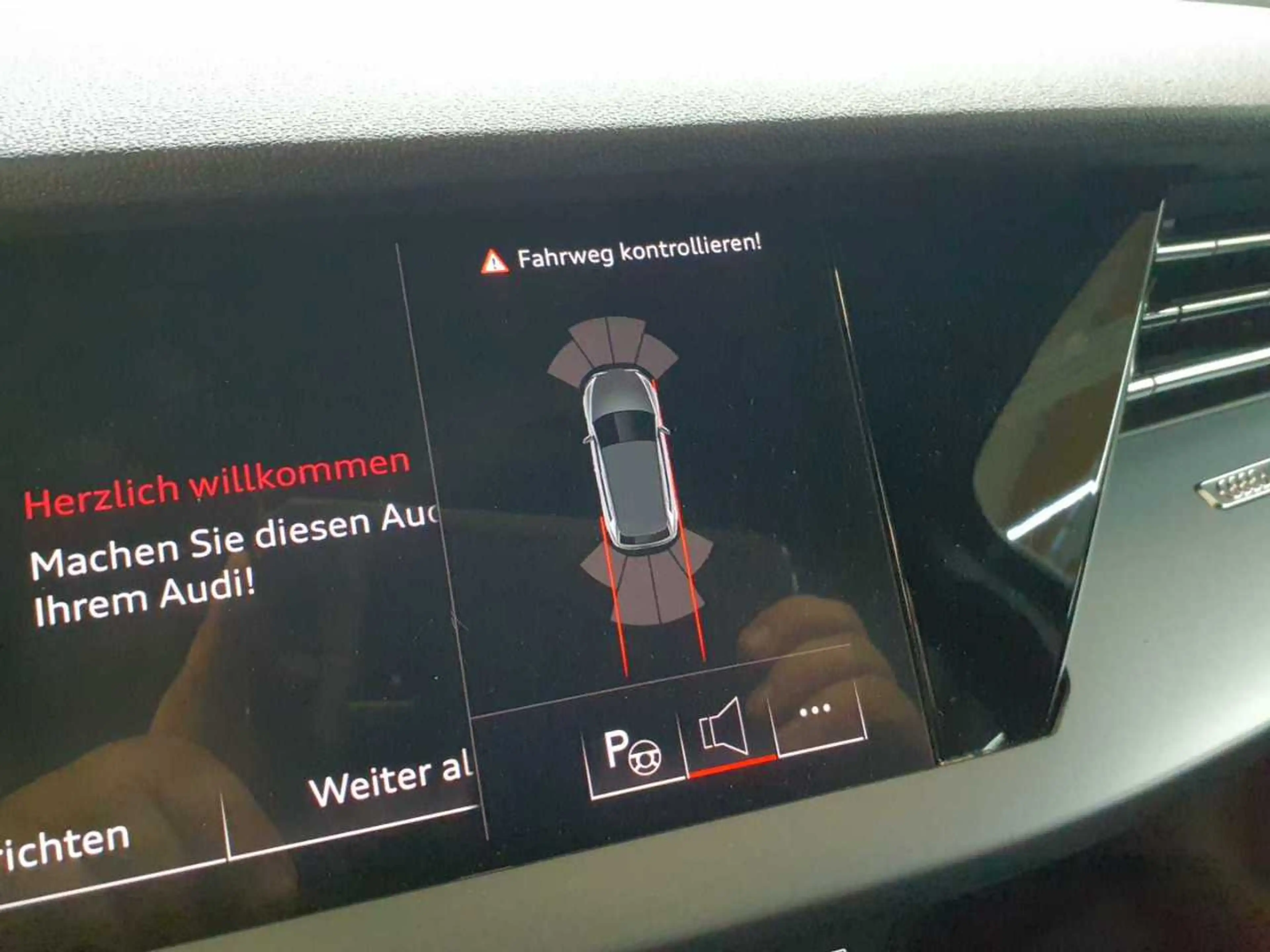 Audi A3 A3 30TFSI Sportback S tronic advanced SHZ NAV — photo 16