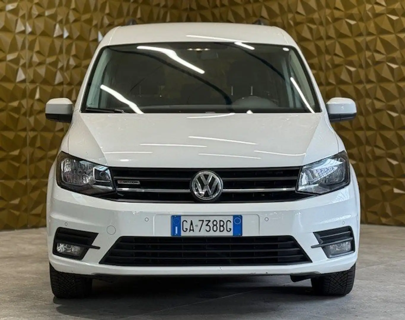 Volkswagen Caddy 2.0 TDI 150CV 4motion DSG Highline Bianco - 1
