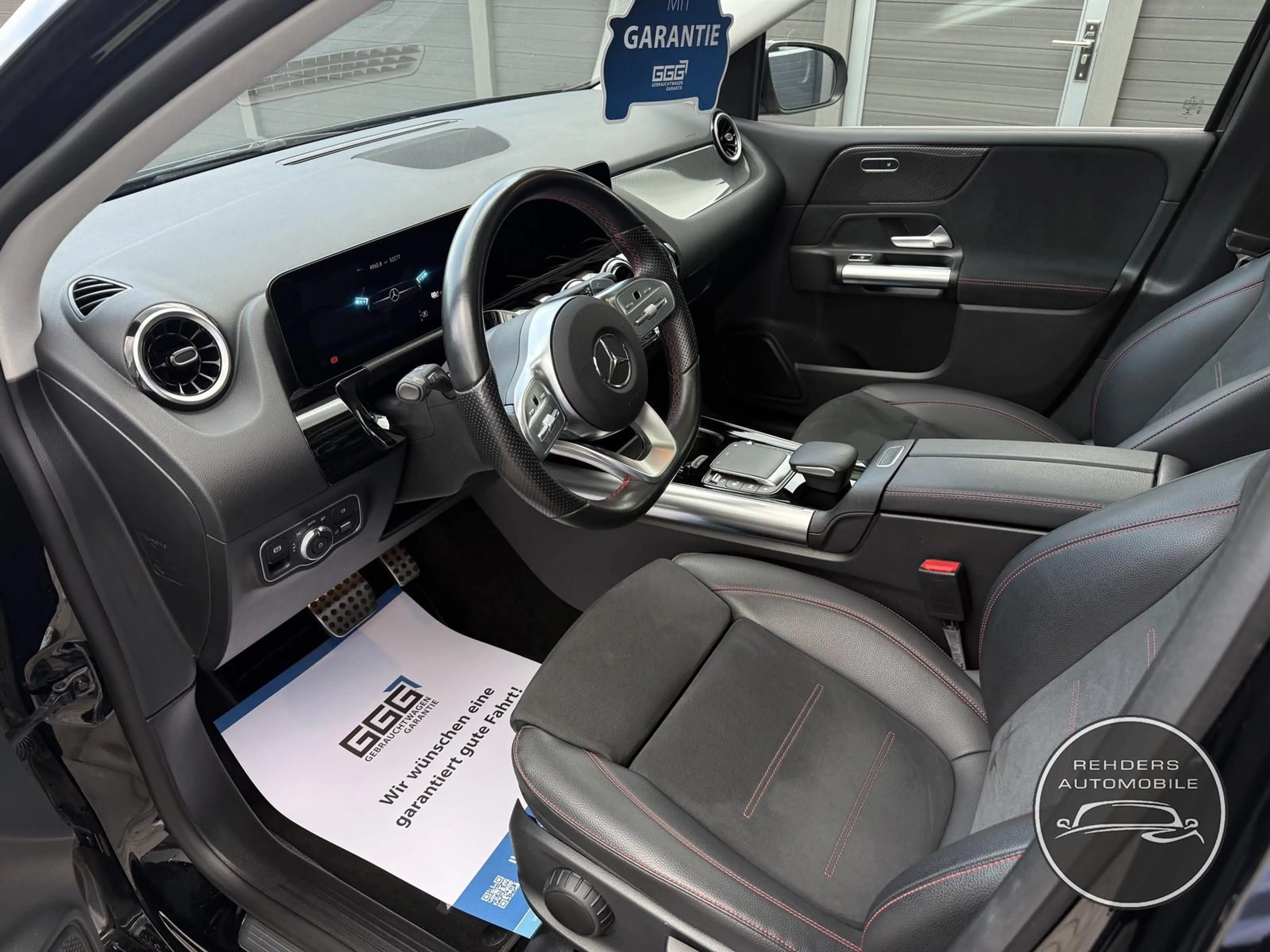 Mercedes-Benz B 250 e Pano SHZ Navi LED AMG 1.Hand Scheckheft — photo 12