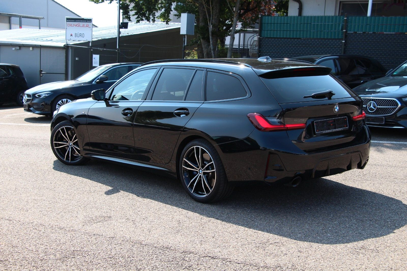BMW 320 d xDrive Touring LEDER*AHK*HUD*STHZNG M Sport — photo 2