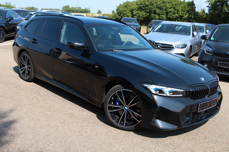 BMW 320 d xDrive Touring LEDER*AHK*HUD*STHZNG M Sport — photo 5