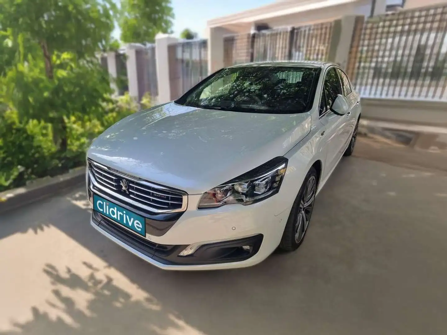 Peugeot 508 2.0BlueHDI GT EAT6 180 Gris - 1