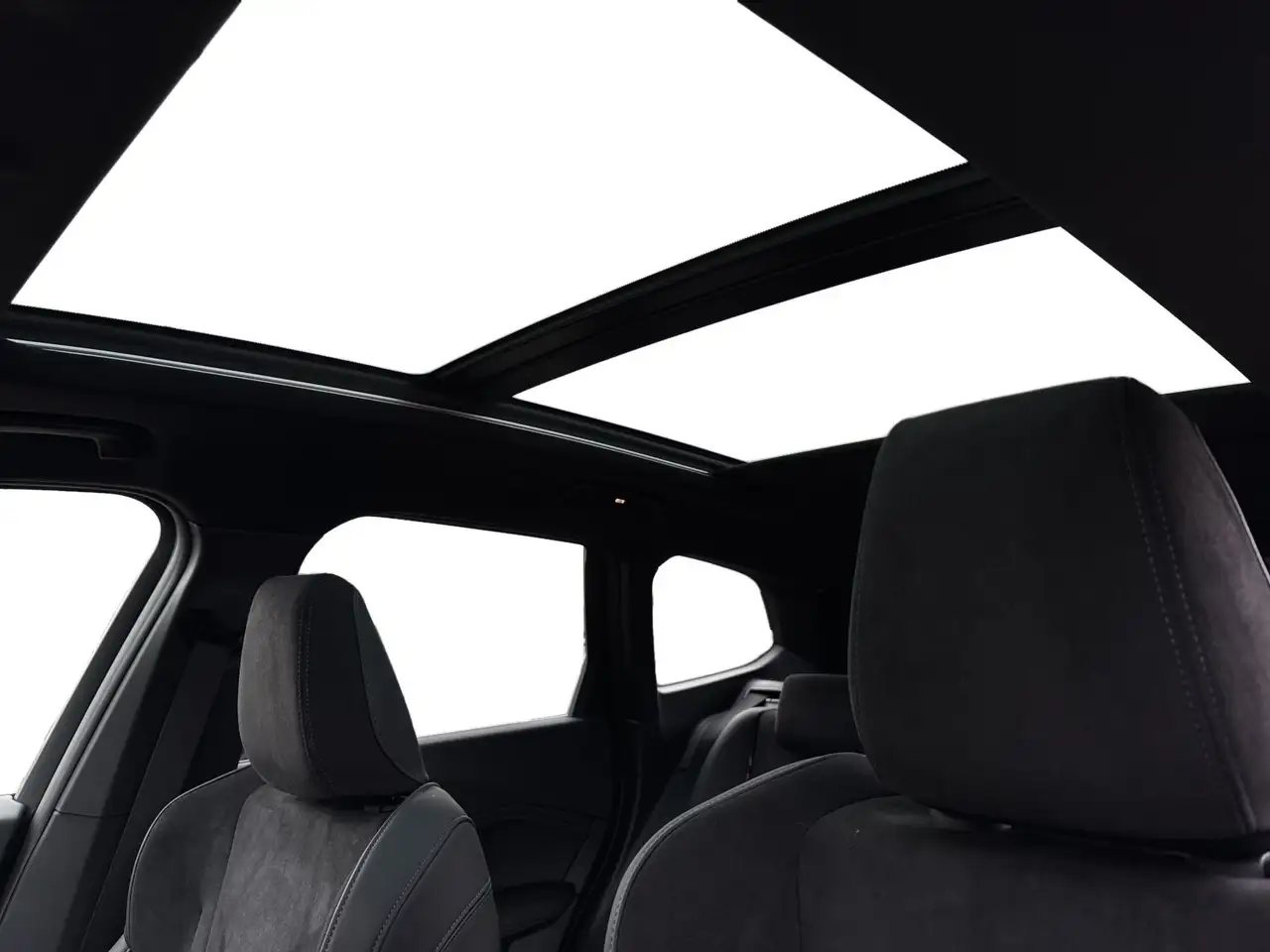 BMW X1 xDrive30e AHK 360° HEAD-UP PANO RFK HIFI LED 15