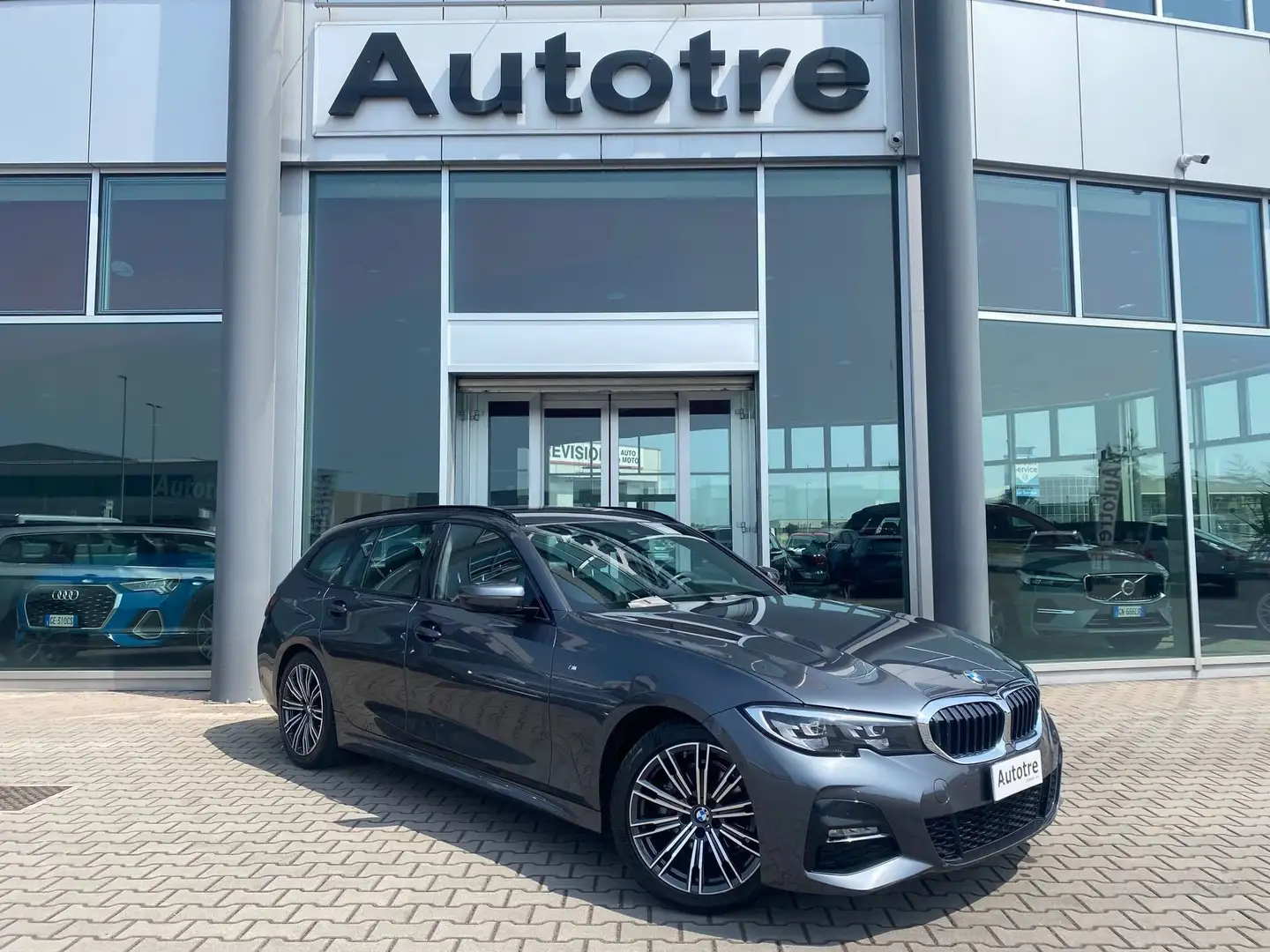 BMW 318 318d 48V Touring Msport Autom. Gris - 1